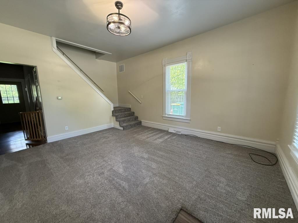 618 S Johnson Street, Macomb, Illinois image 4