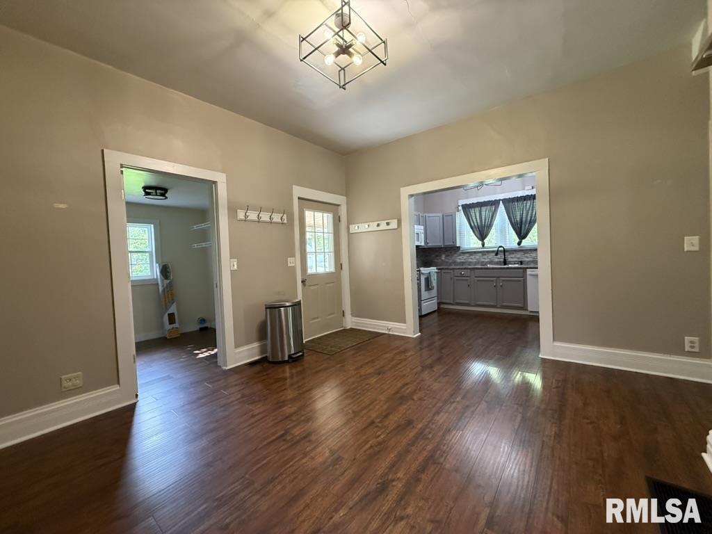 618 S Johnson Street, Macomb, Illinois image 10