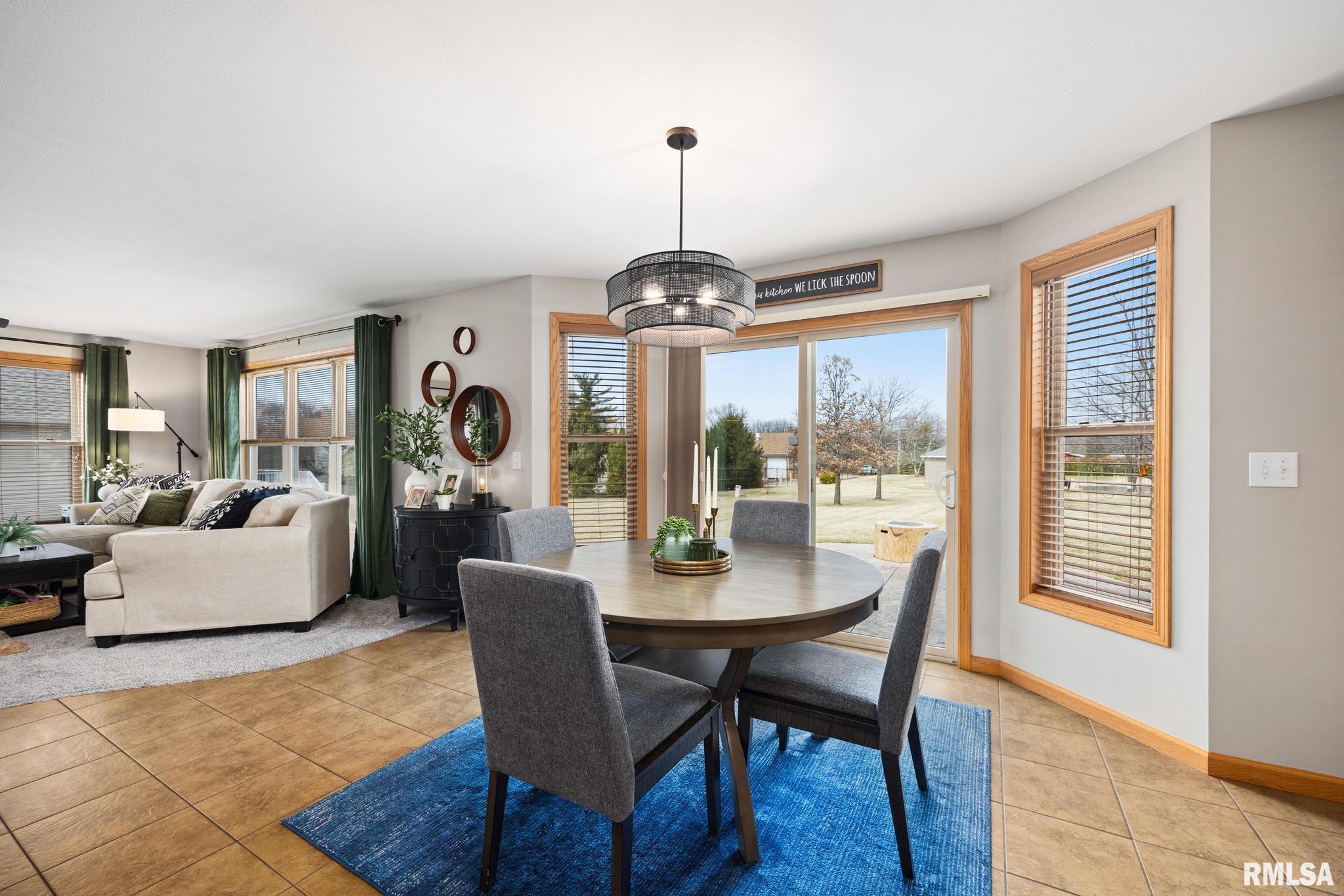 200 Pinehurst Lane, Washington, Illinois image 16