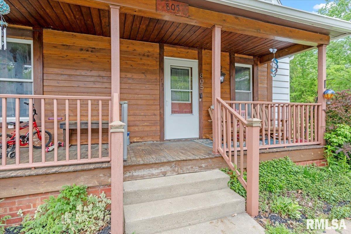 805 E Kinzie Street, Riverton, Illinois image 3