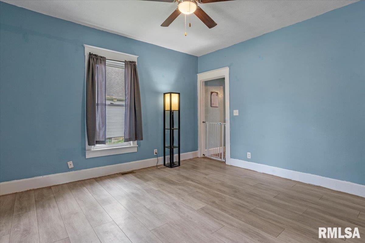 805 E Kinzie Street, Riverton, Illinois image 7