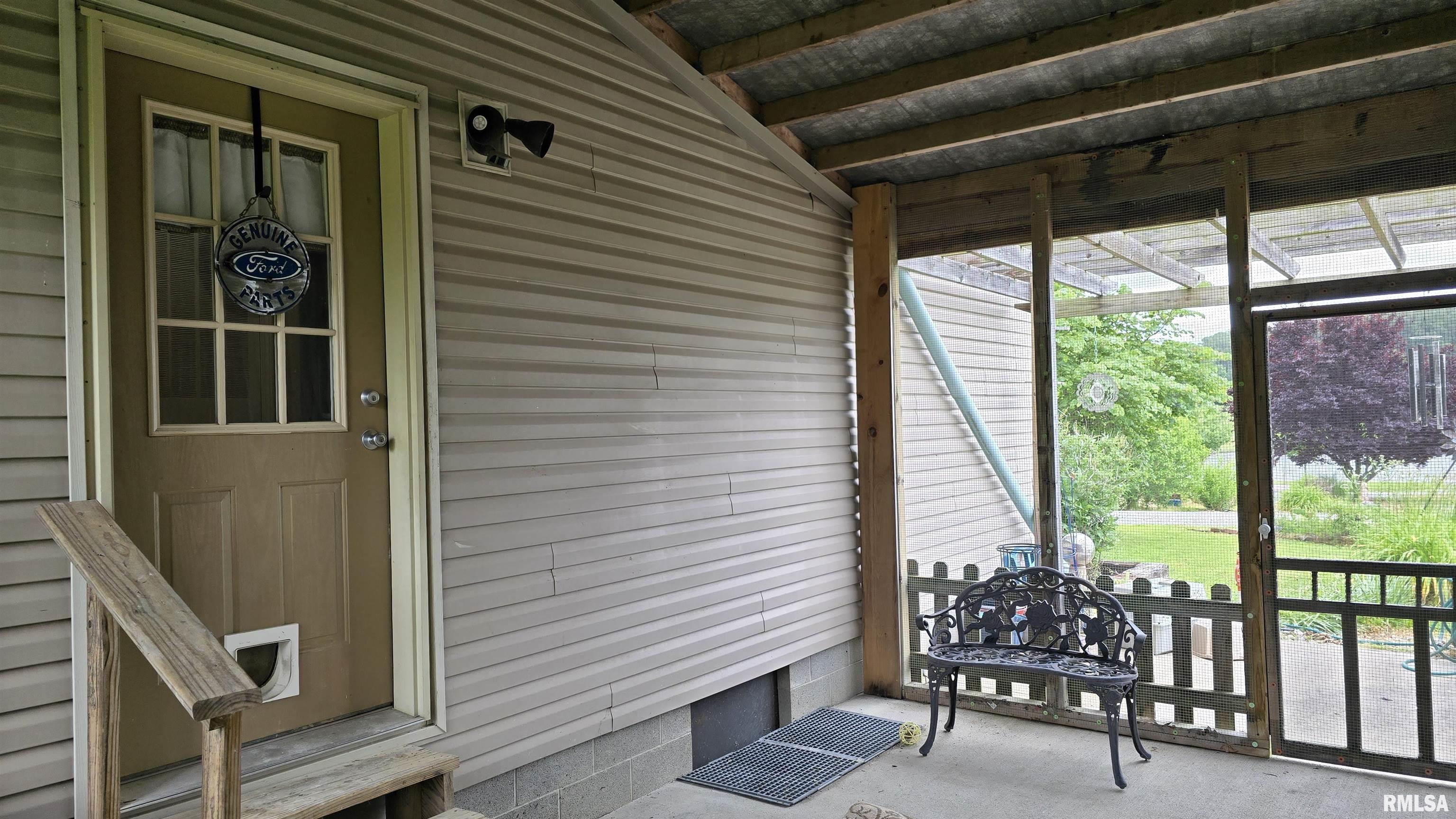 1065 Brushy Creek Church Road, Galatia, Illinois image 39