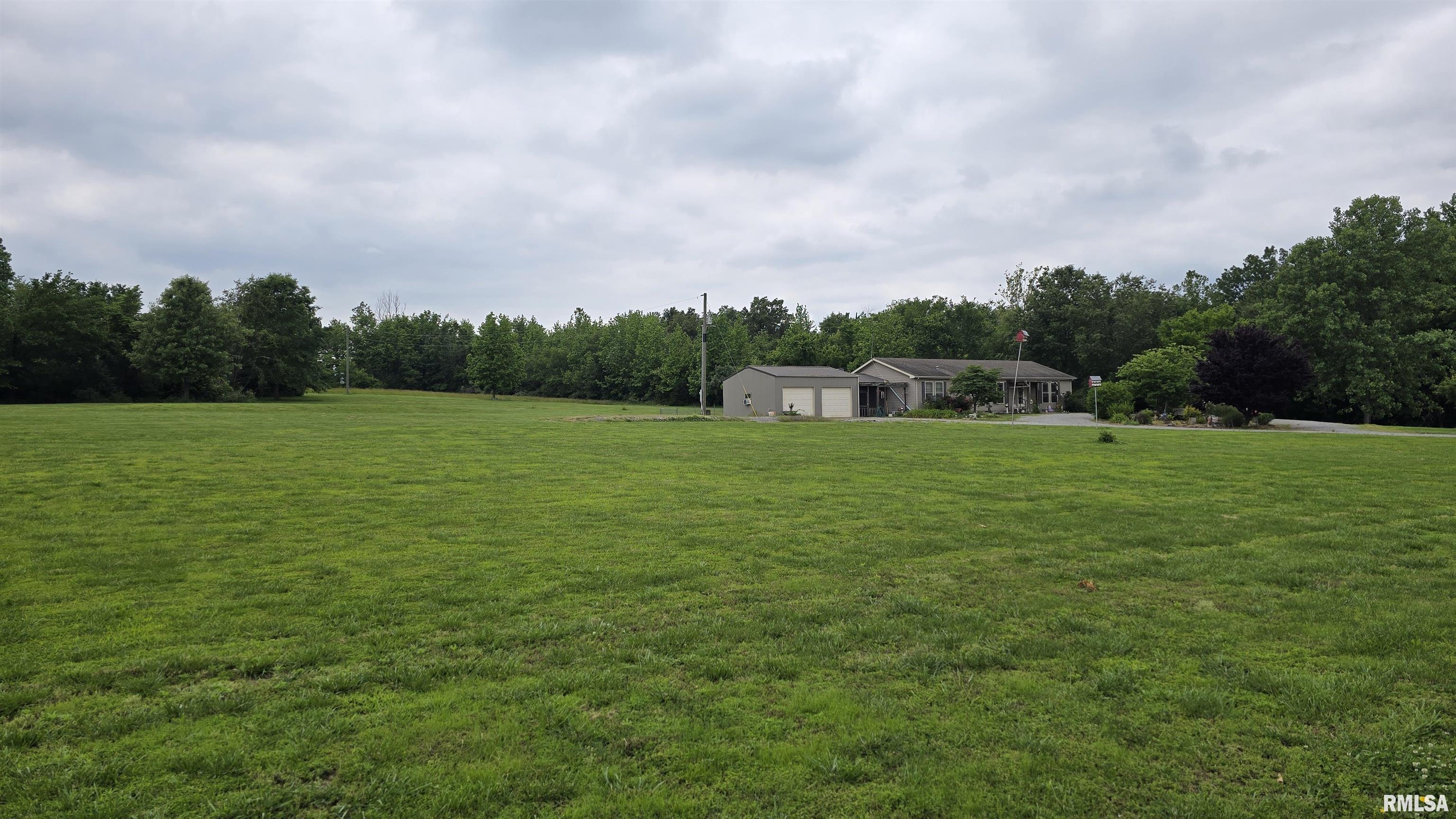 1065 Brushy Creek Church Road, Galatia, Illinois image 14