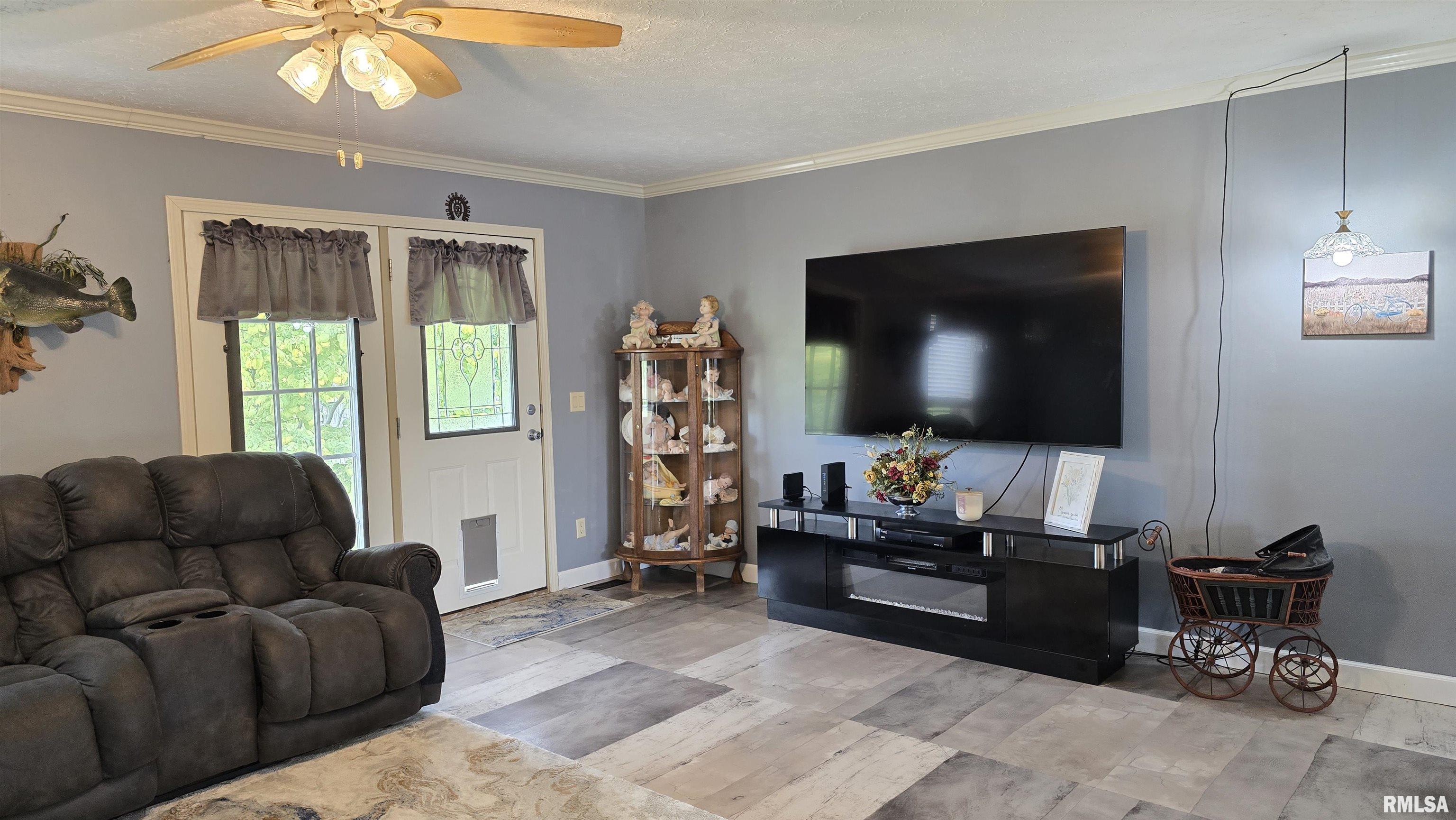 1065 Brushy Creek Church Road, Galatia, Illinois image 19