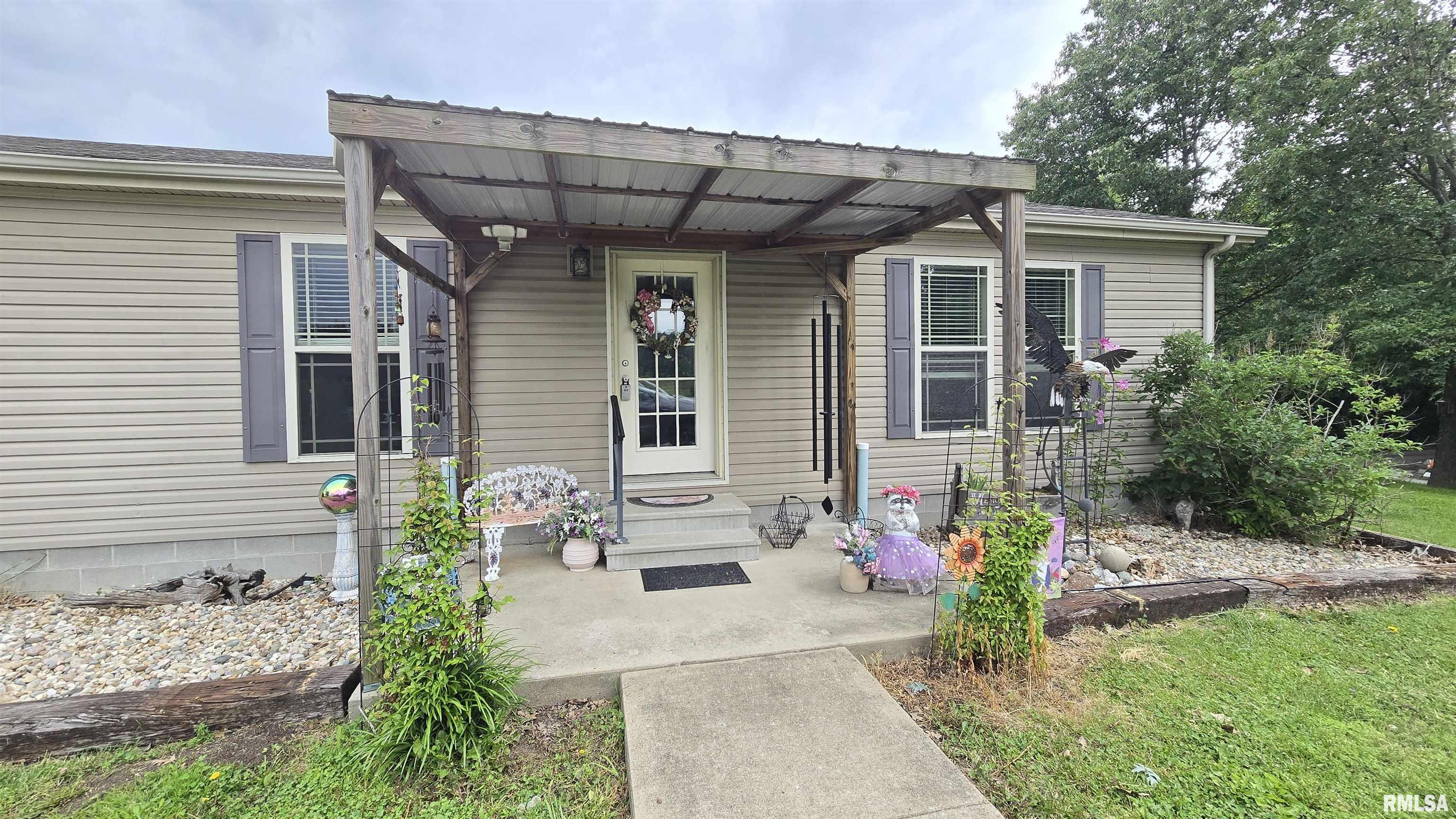 1065 Brushy Creek Church Road, Galatia, Illinois image 16