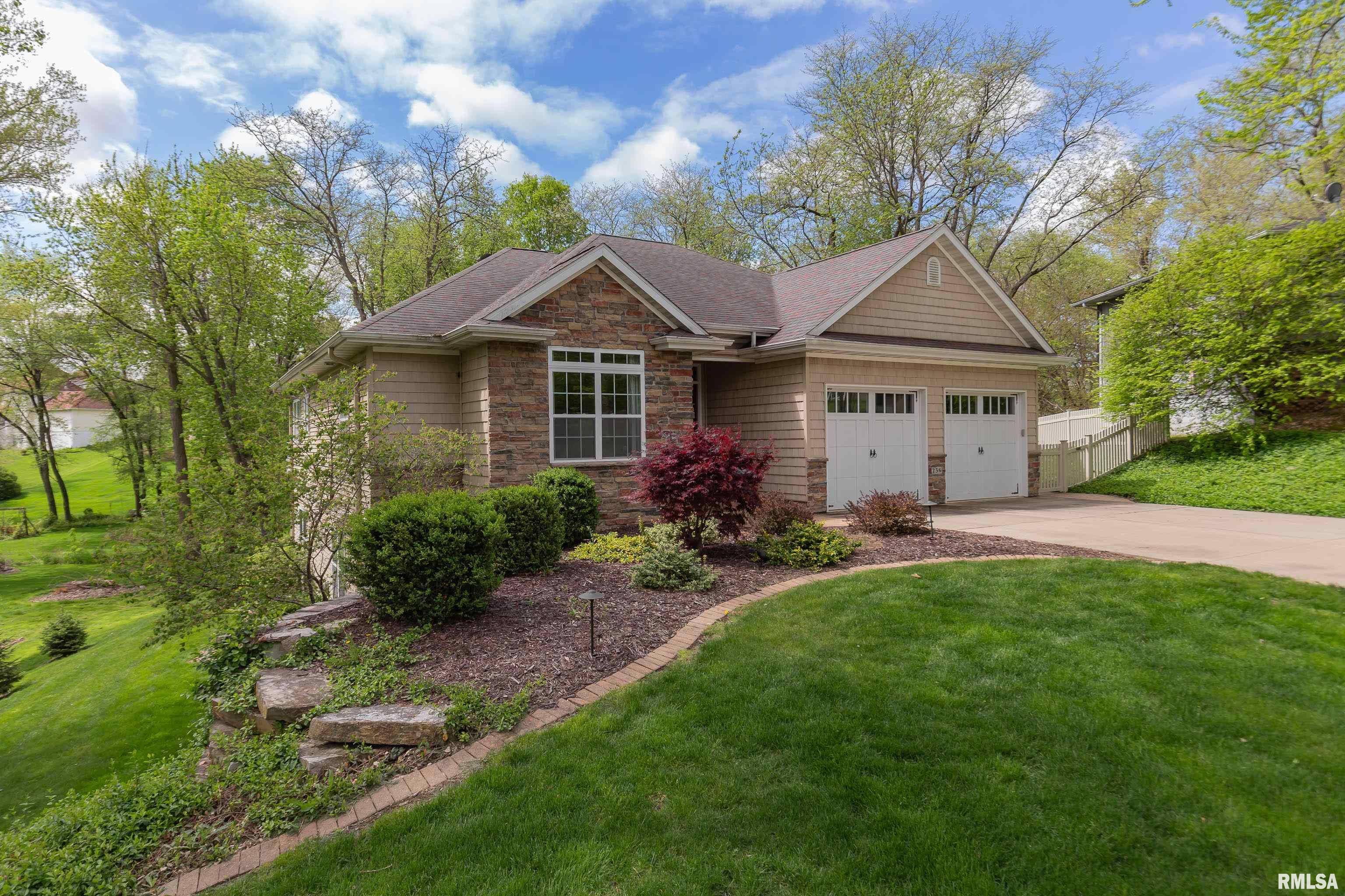 236 Meadowbrook Court, Geneseo, Illinois image 1
