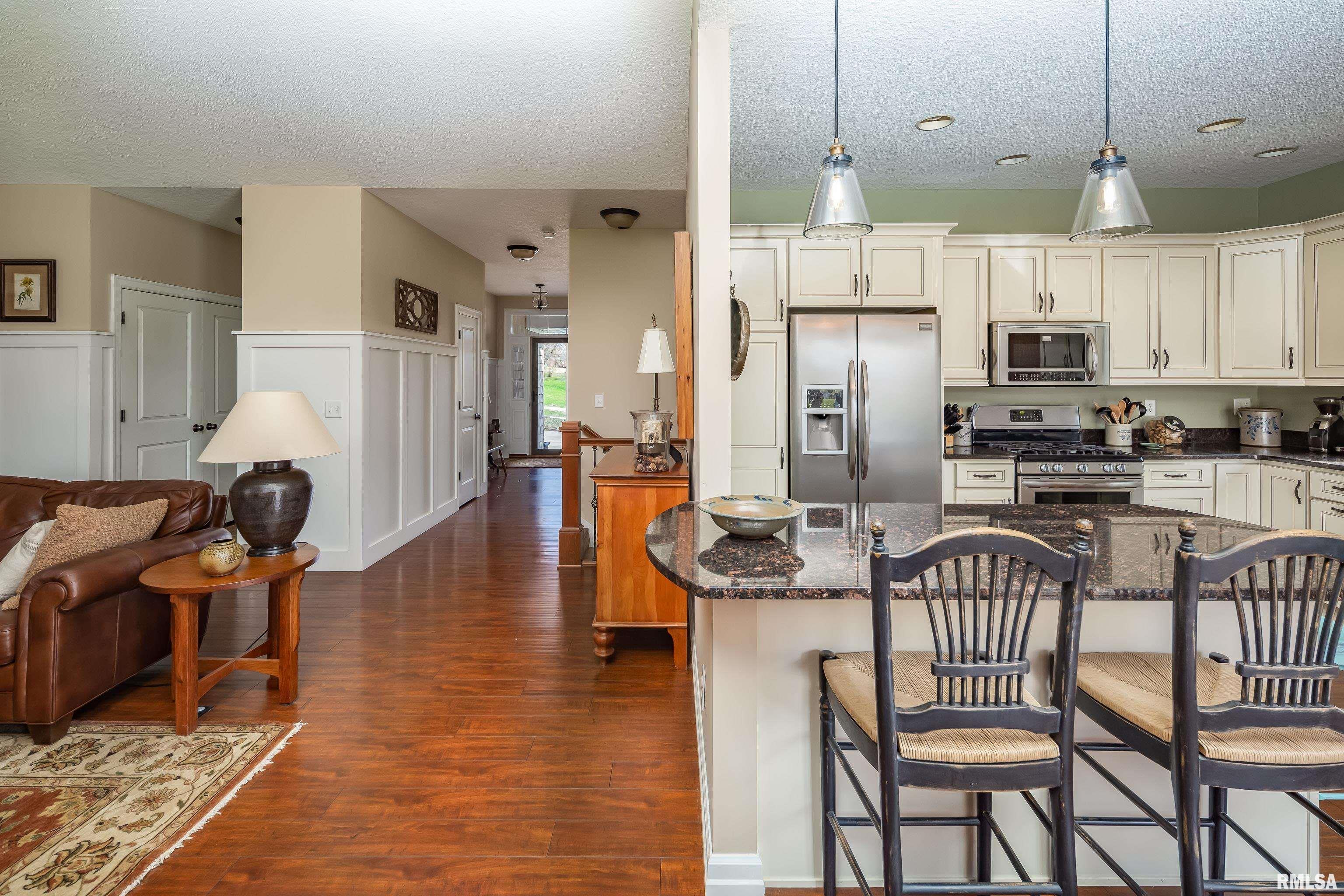 236 Meadowbrook Court, Geneseo, Illinois image 13