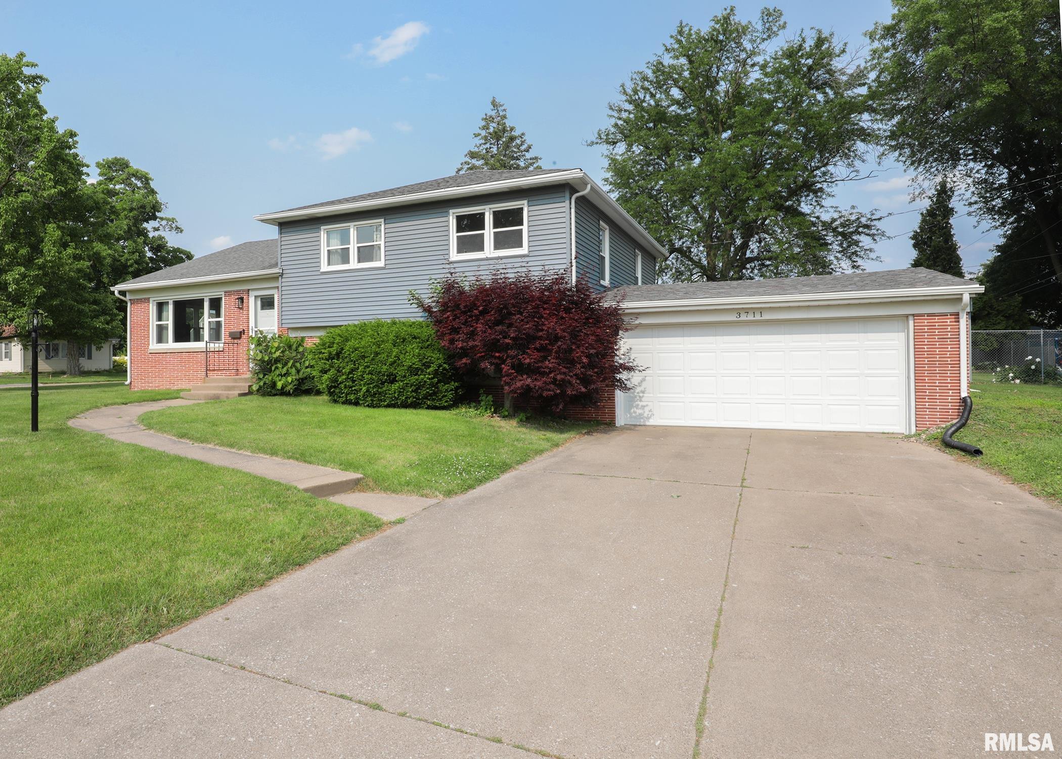 3711 32nd Street, Rock Island, Illinois image 1