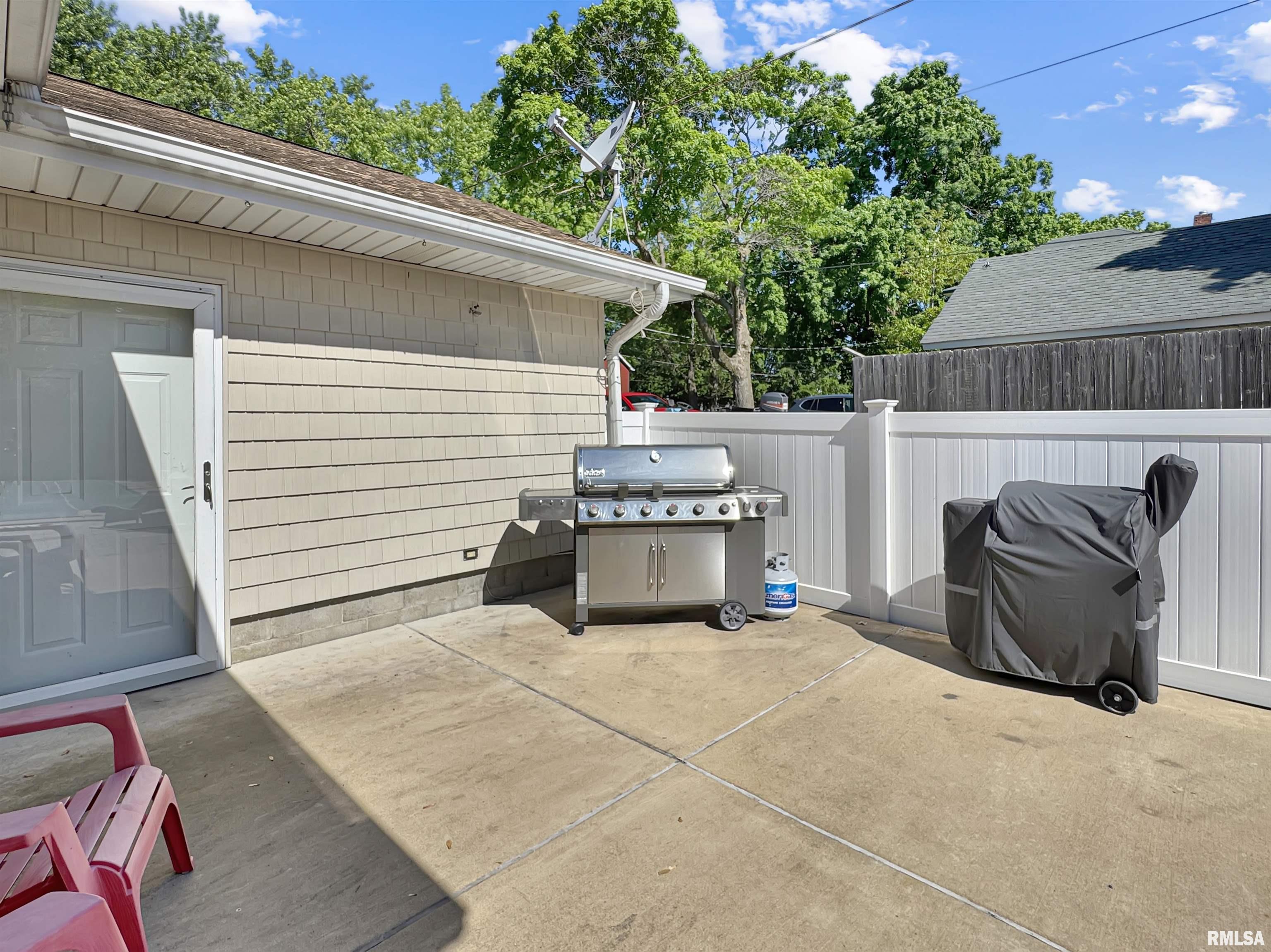408 S Cedar Street, Delavan, Illinois image 40