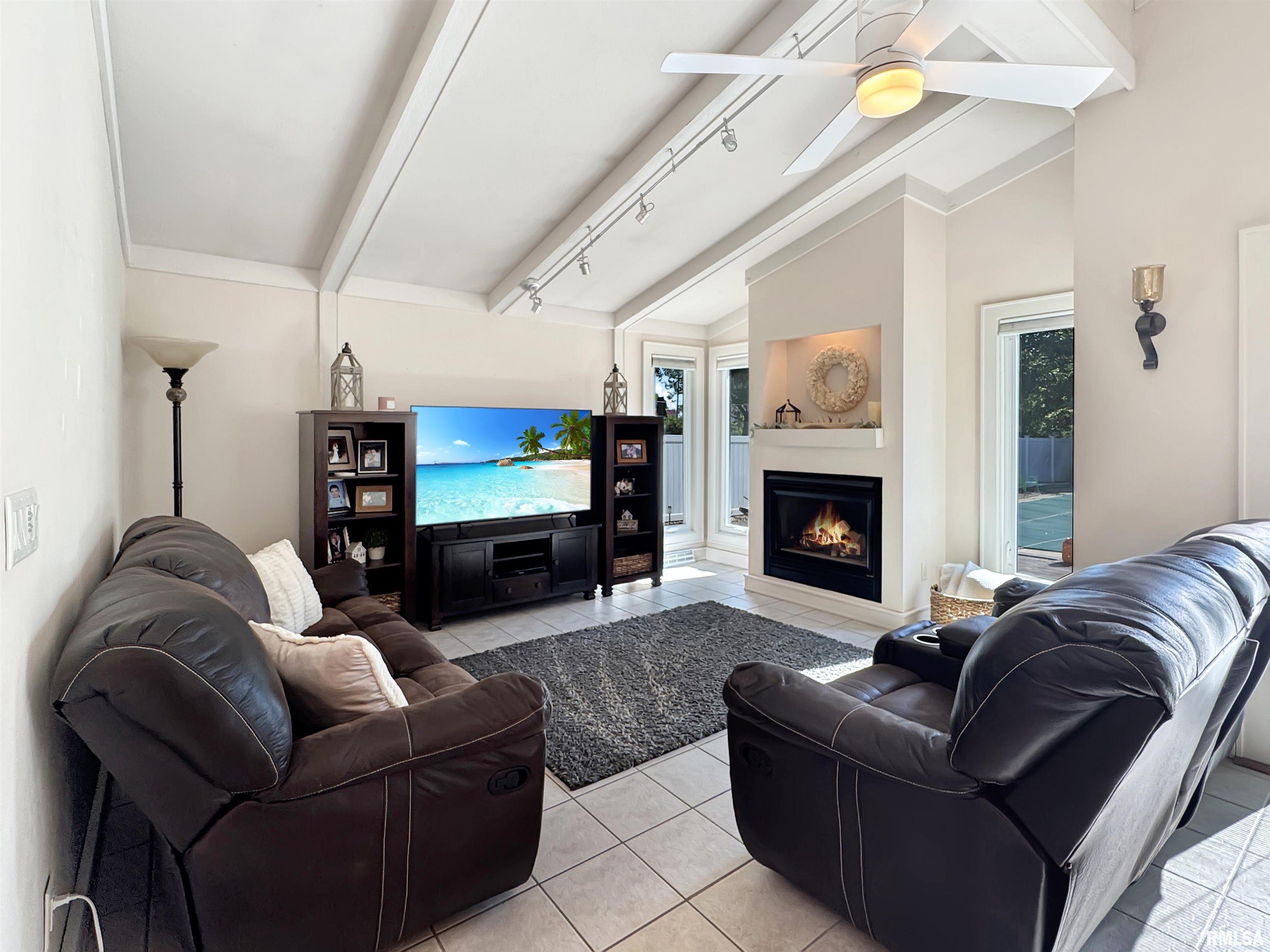408 S Cedar Street, Delavan, Illinois image 13