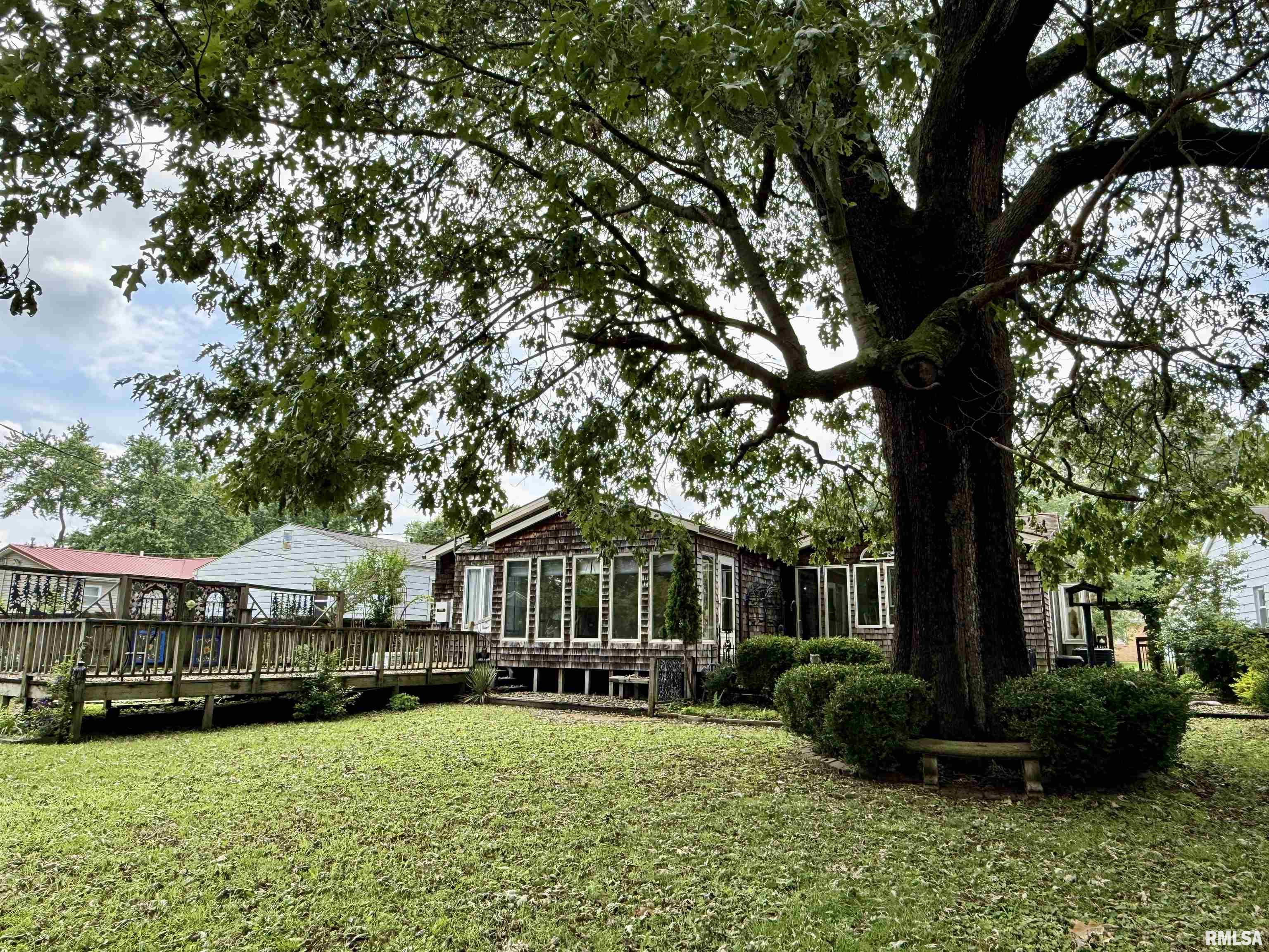 2016 Greenview Street, Metropolis, Illinois image 3
