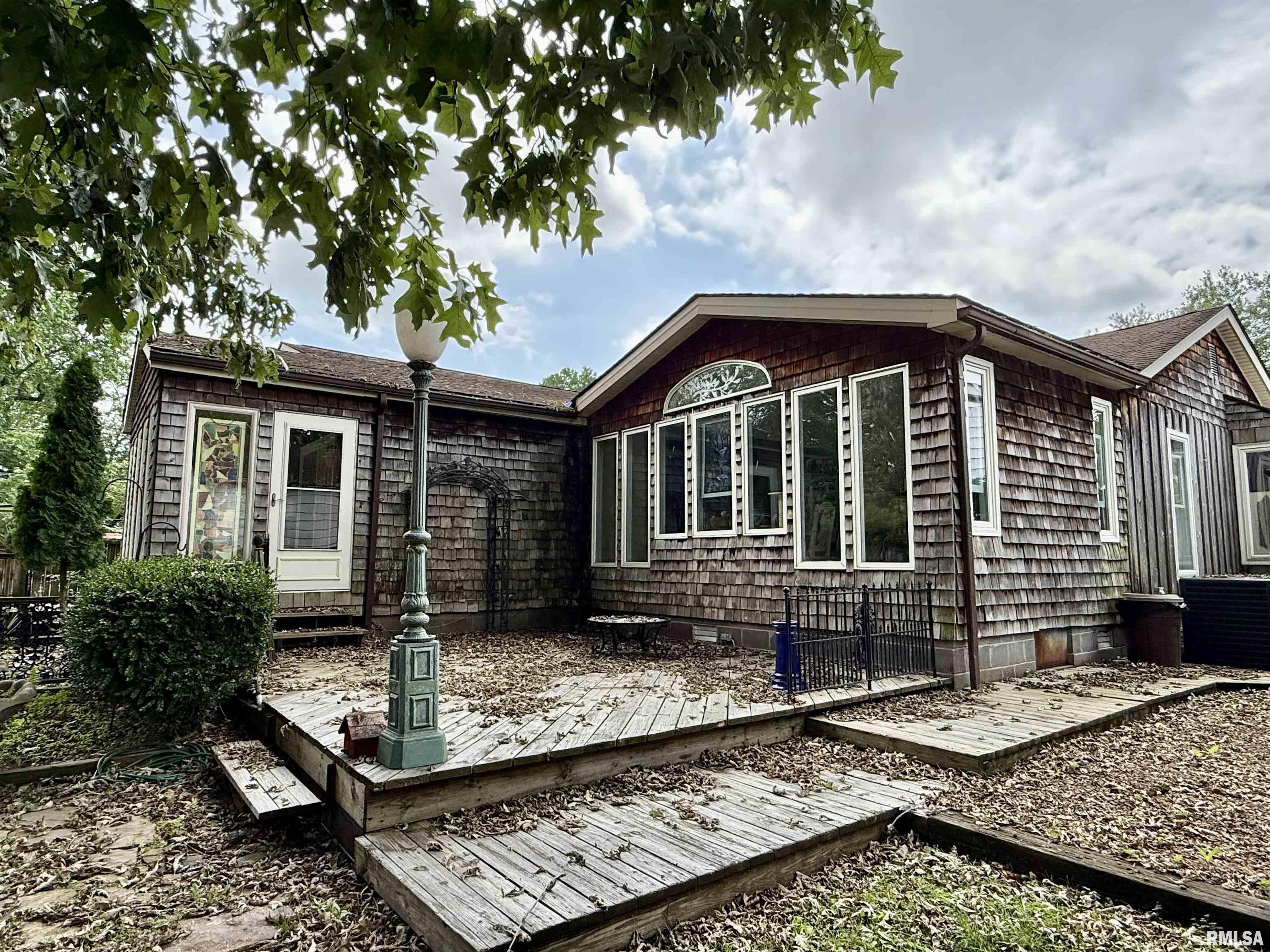 2016 Greenview Street, Metropolis, Illinois image 2