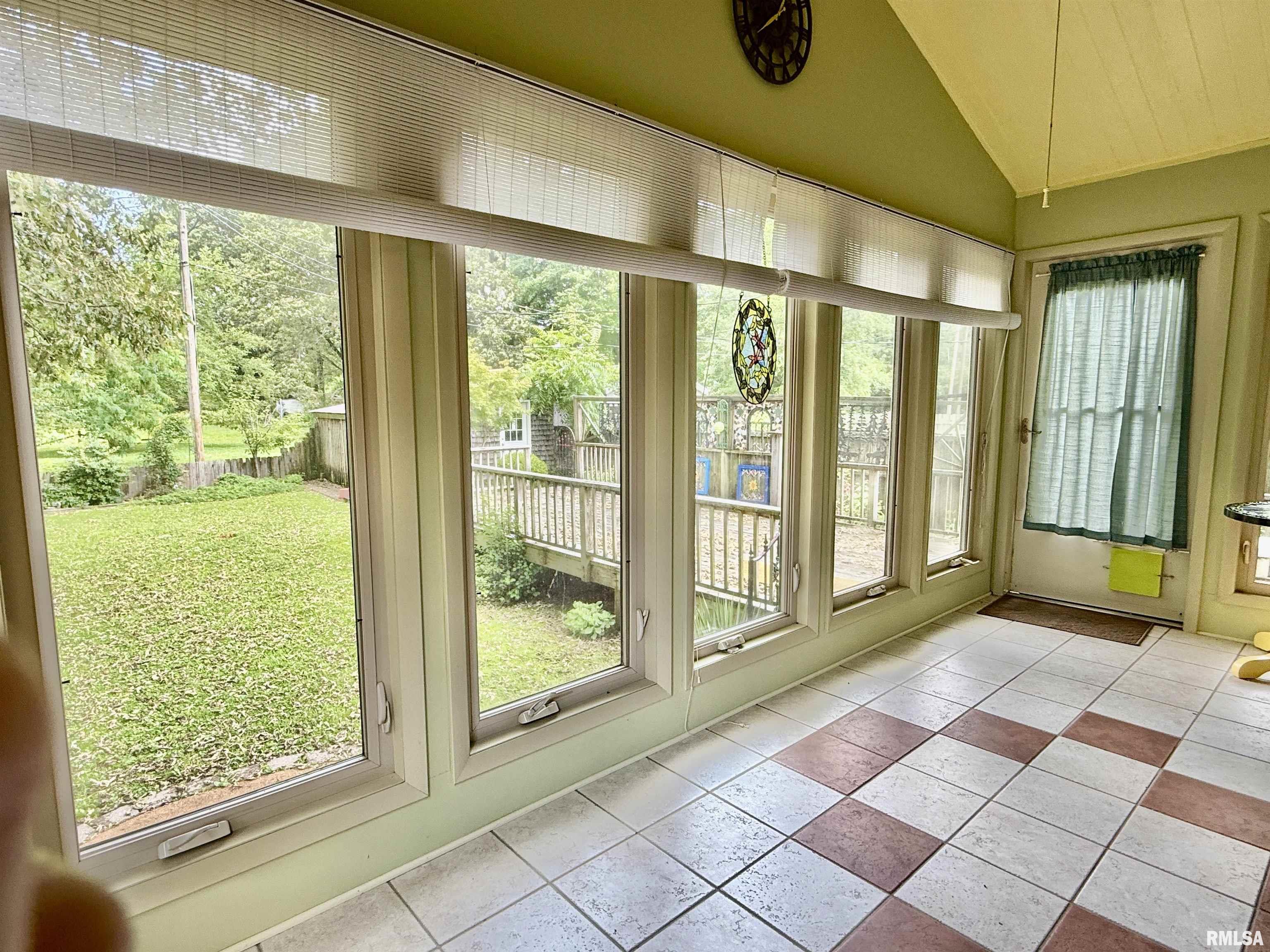 2016 Greenview Street, Metropolis, Illinois image 34