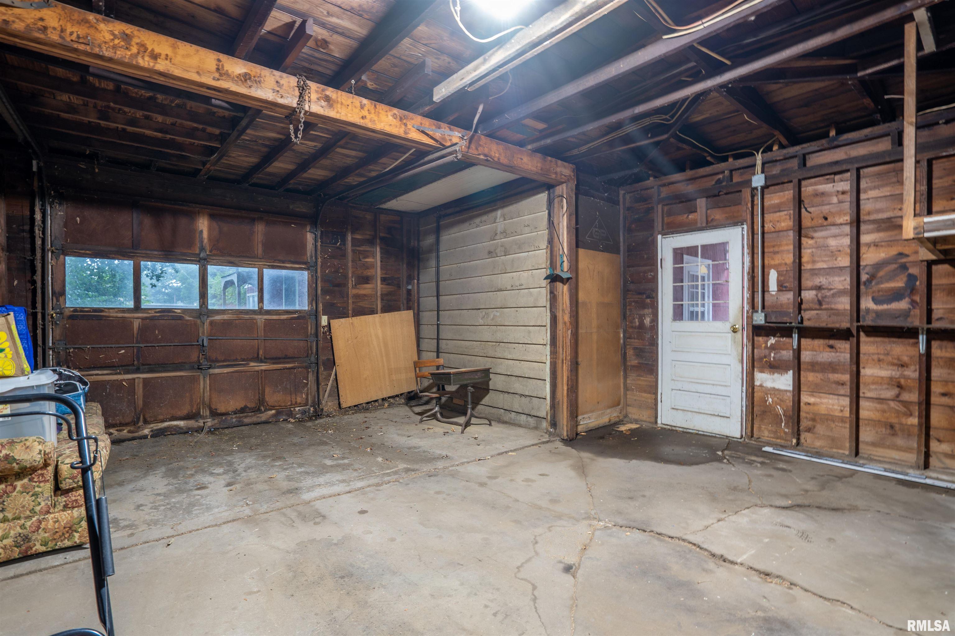 204 Greenwood Avenue, Bettendorf, Iowa image 23