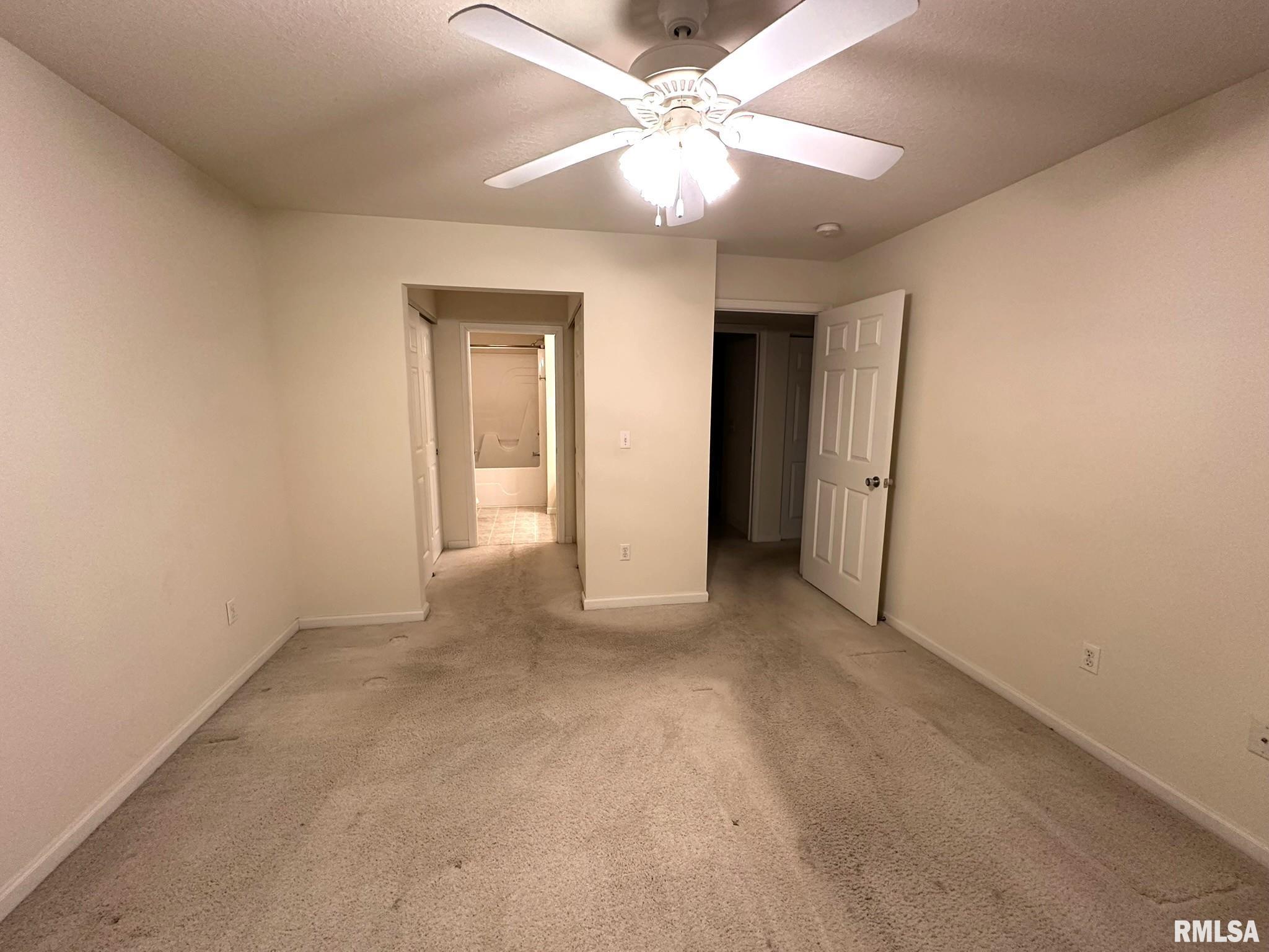4571 N Thornhill Drive, Peoria, Illinois image 18