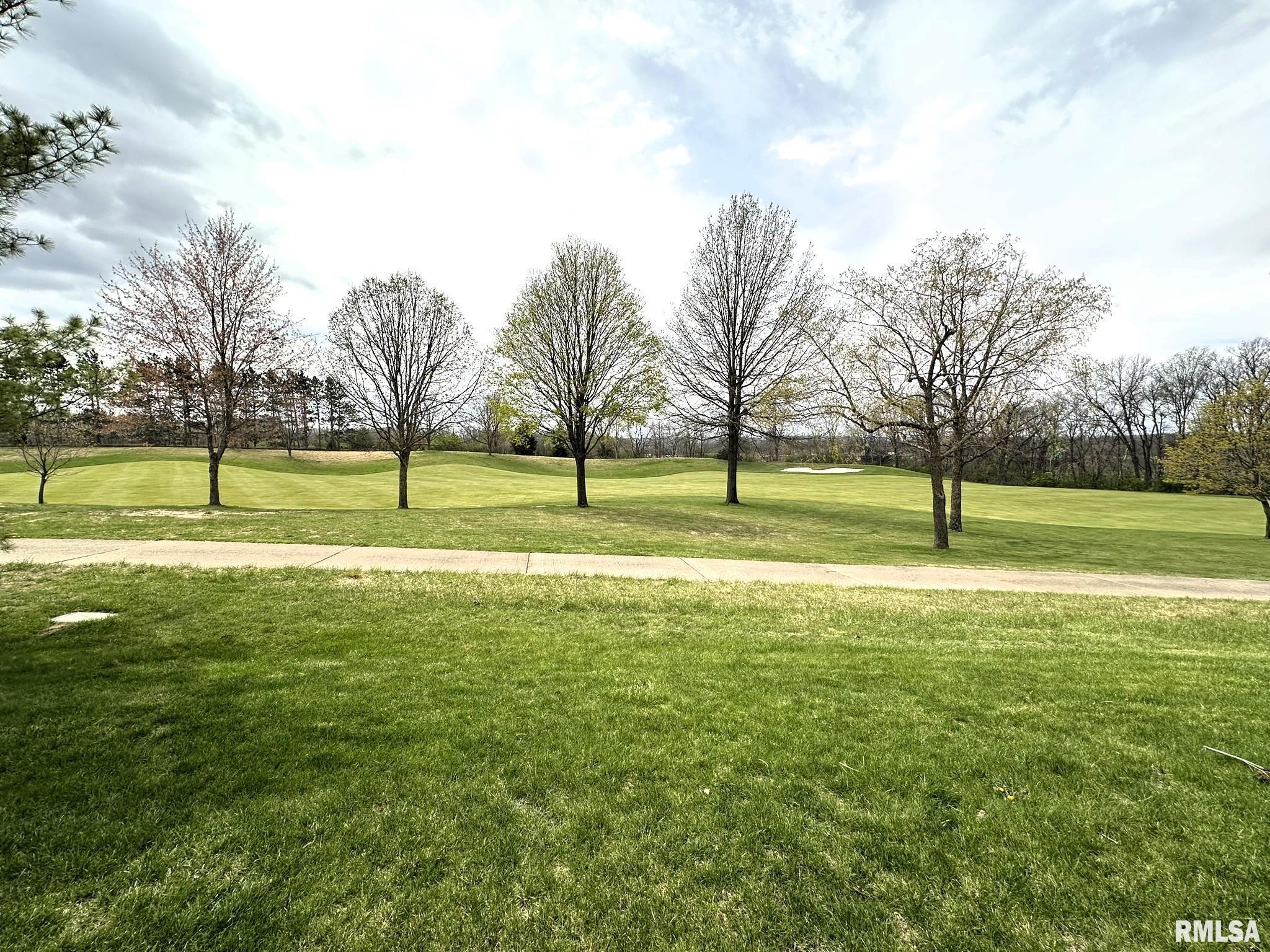 4571 N Thornhill Drive, Peoria, Illinois image 30