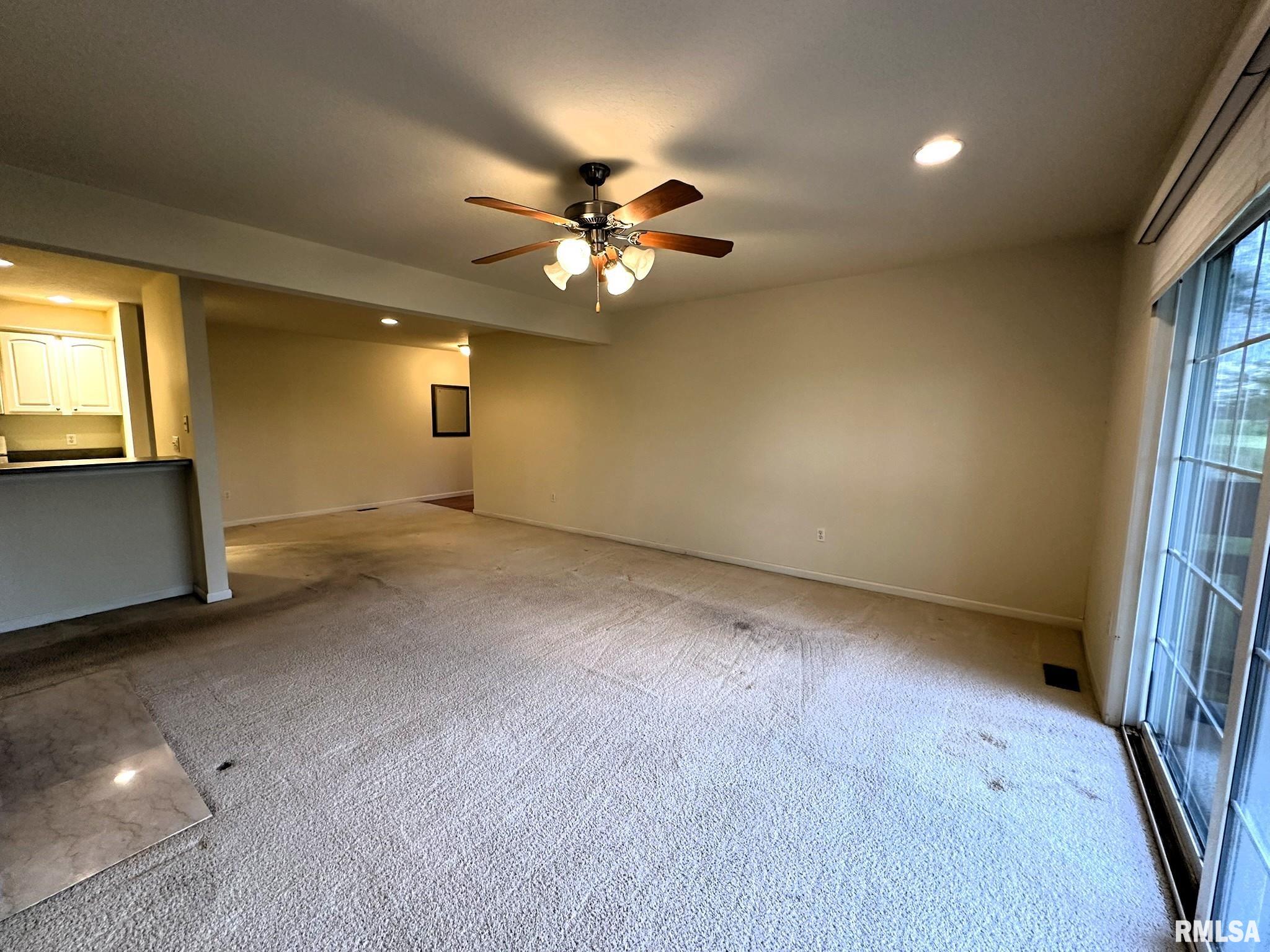 4571 N Thornhill Drive, Peoria, Illinois image 13