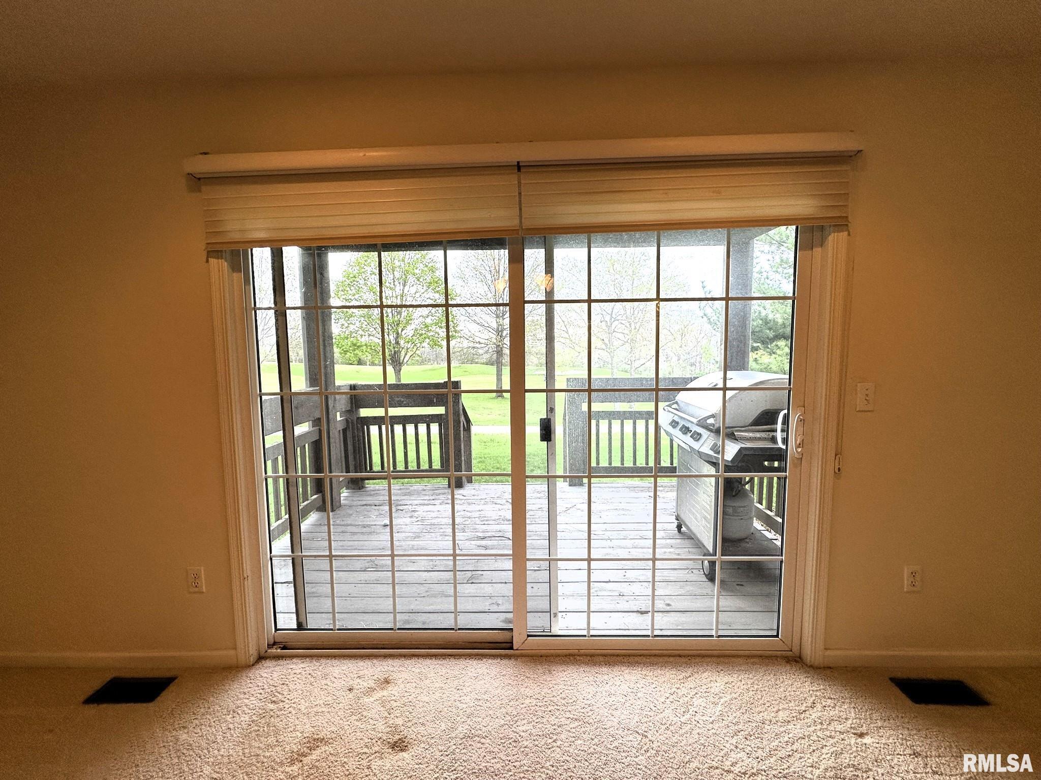 4571 N Thornhill Drive, Peoria, Illinois image 14