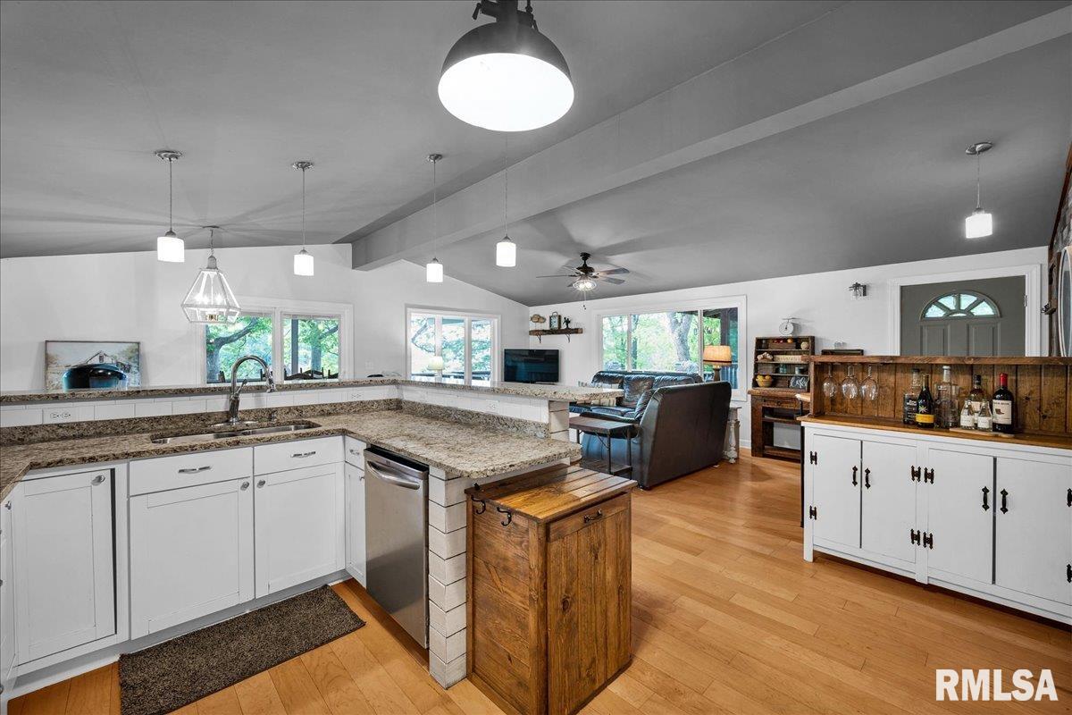 242 Greenleaf Court, Dahinda, Illinois image 13