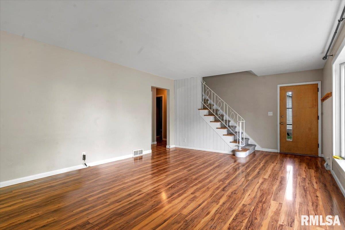 20 Foresters Lane, Springfield, Illinois image 7