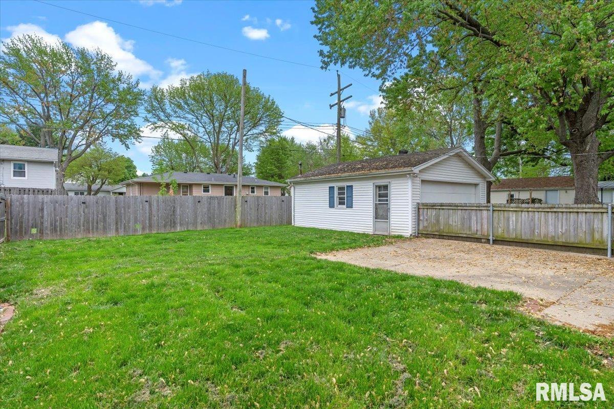 20 Foresters Lane, Springfield, Illinois image 32