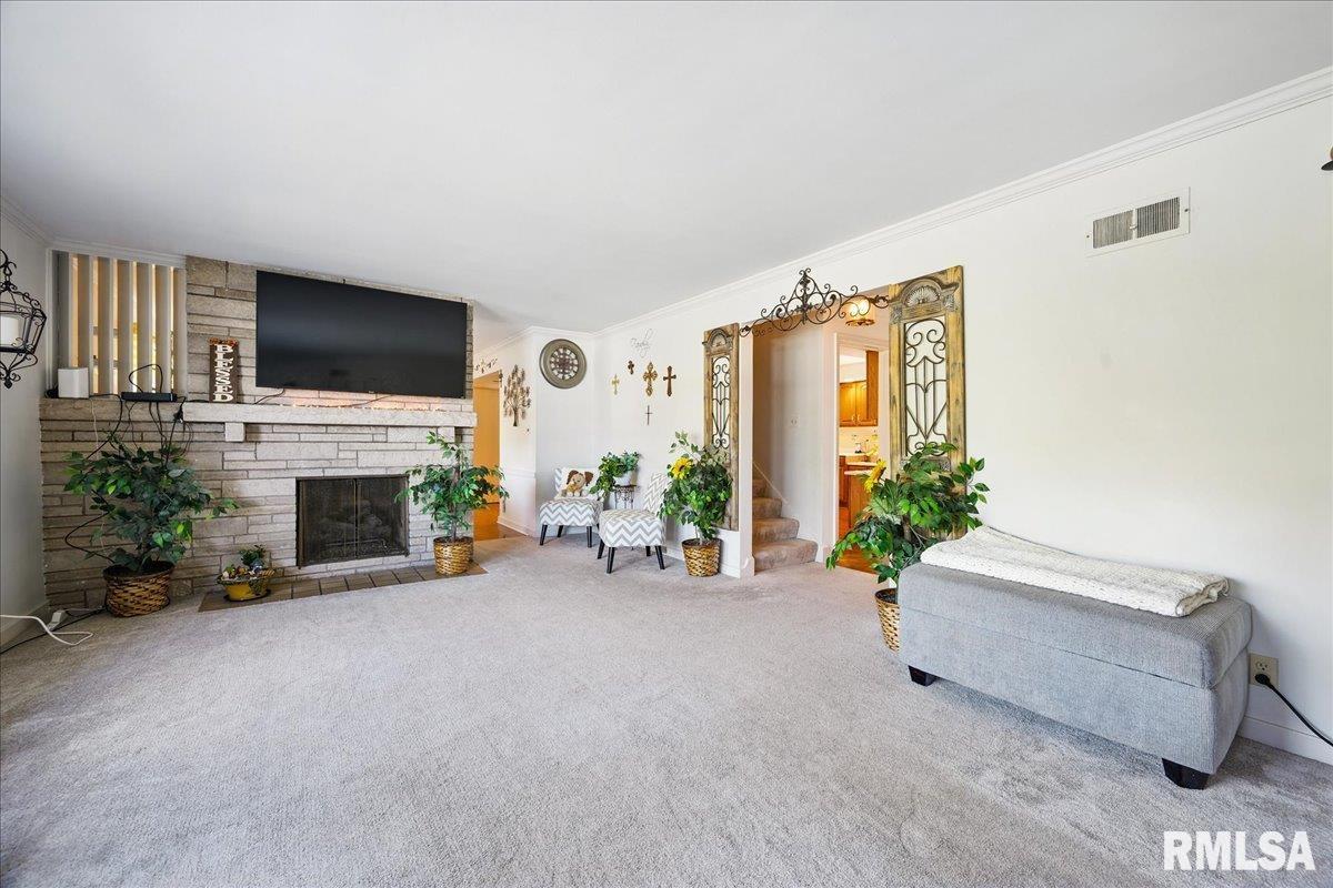 3401 N Bigelow Street, Peoria, Illinois image 4
