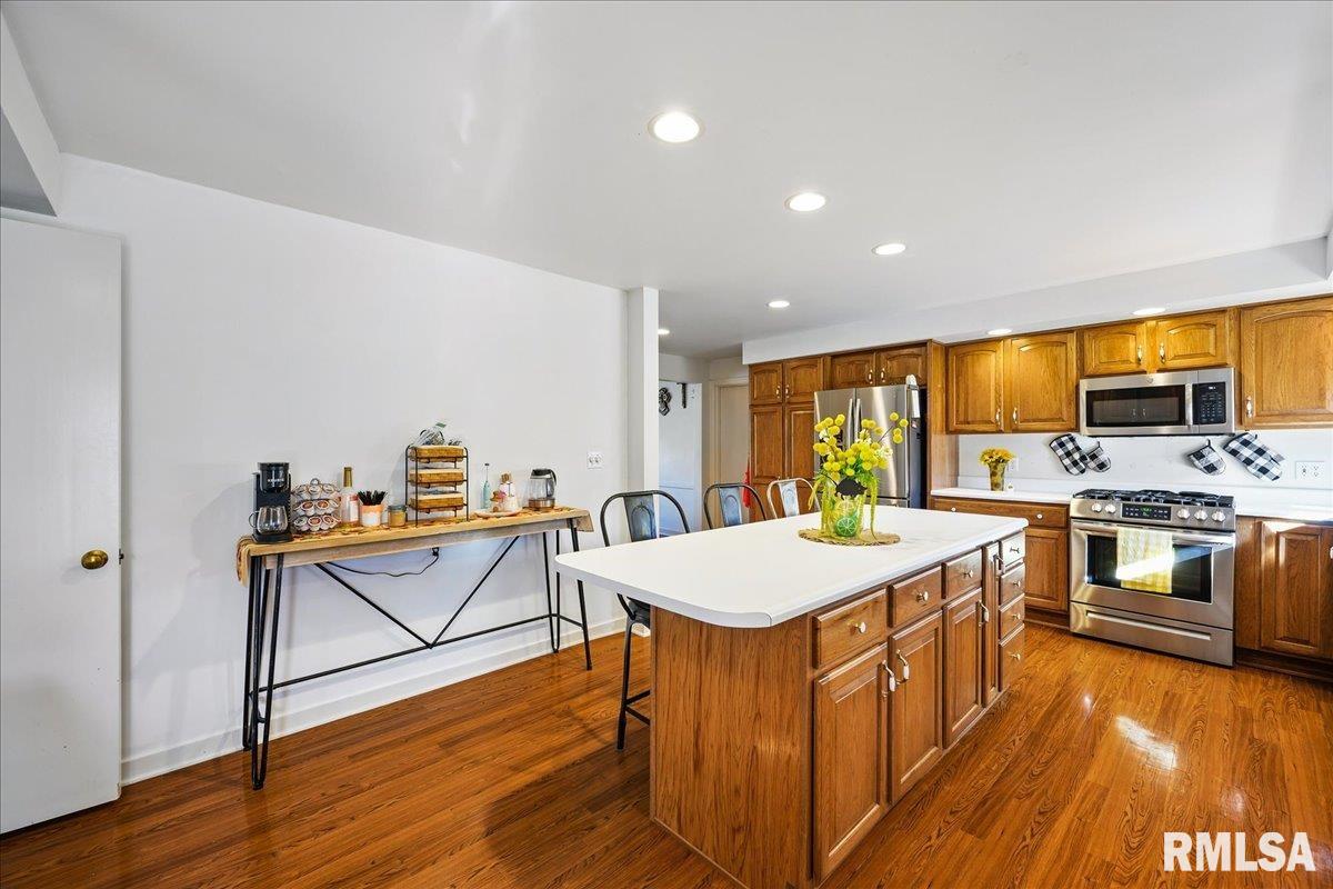 3401 N Bigelow Street, Peoria, Illinois image 11