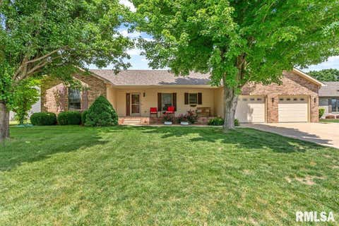 Homes For Sale - 6808 Ninebark Drive<br/> Sangamon County, Springfield, IL 62712