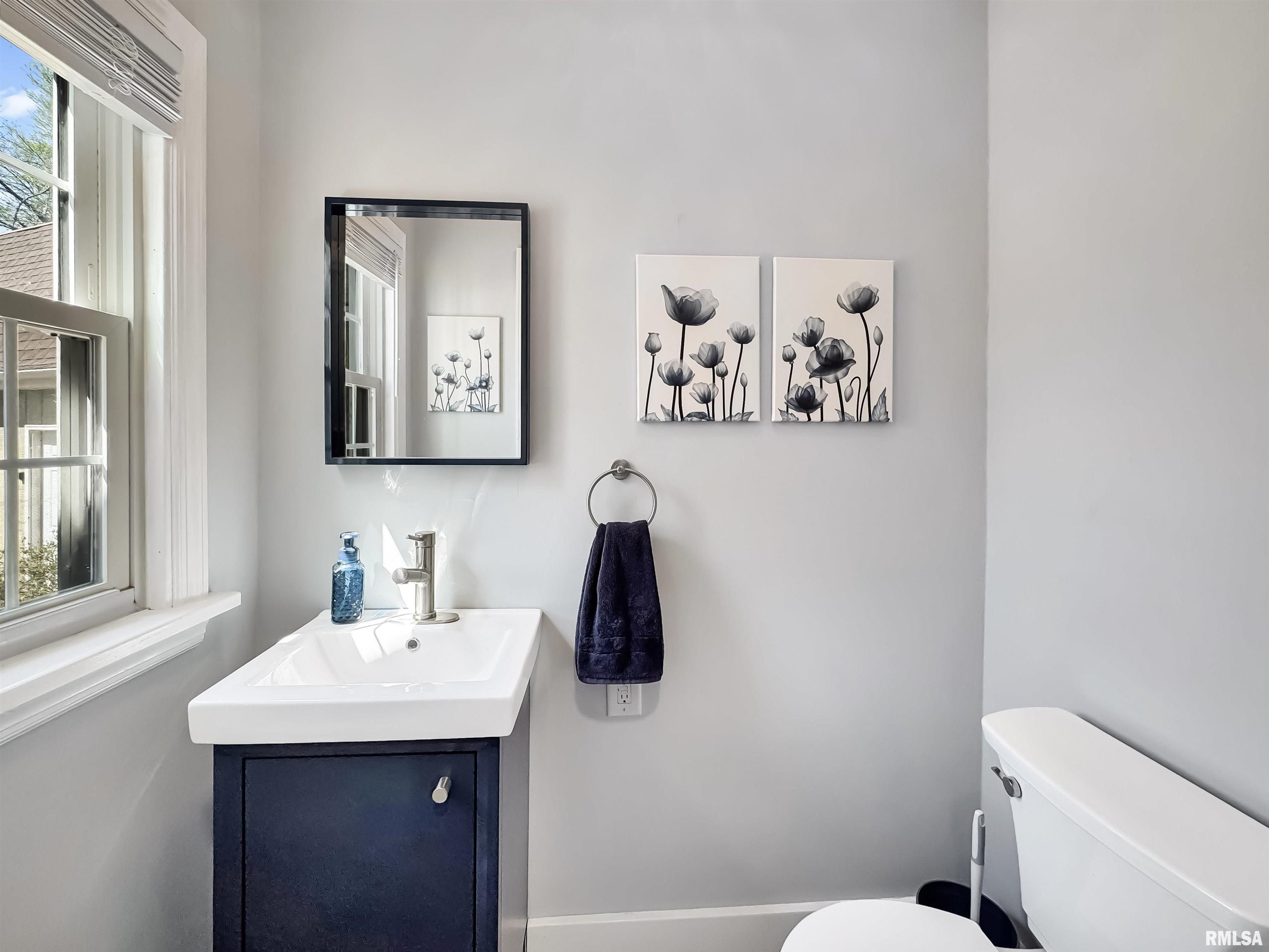 600 N Iris Court, West Peoria, Illinois image 14