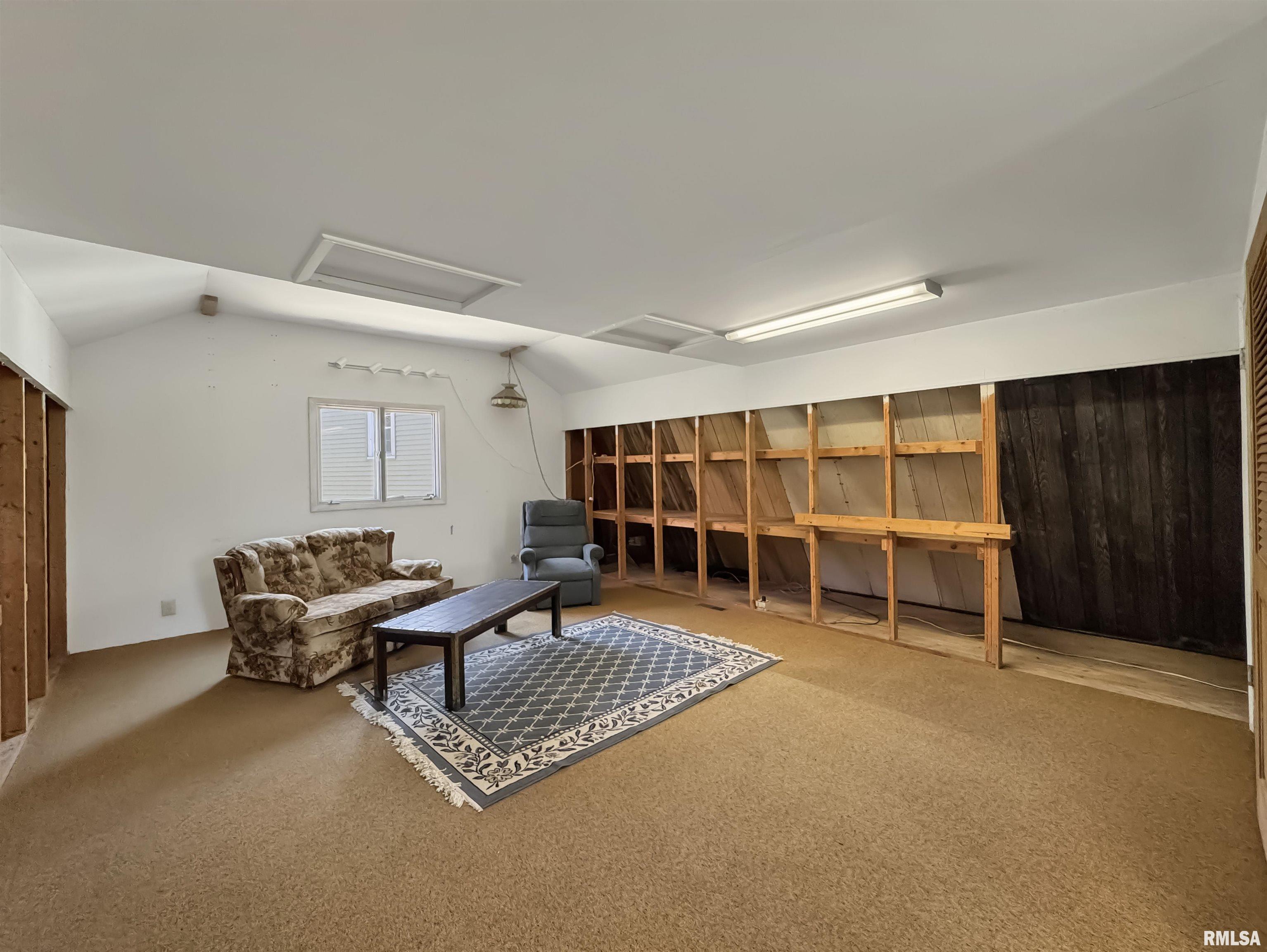 600 N Iris Court, West Peoria, Illinois image 34
