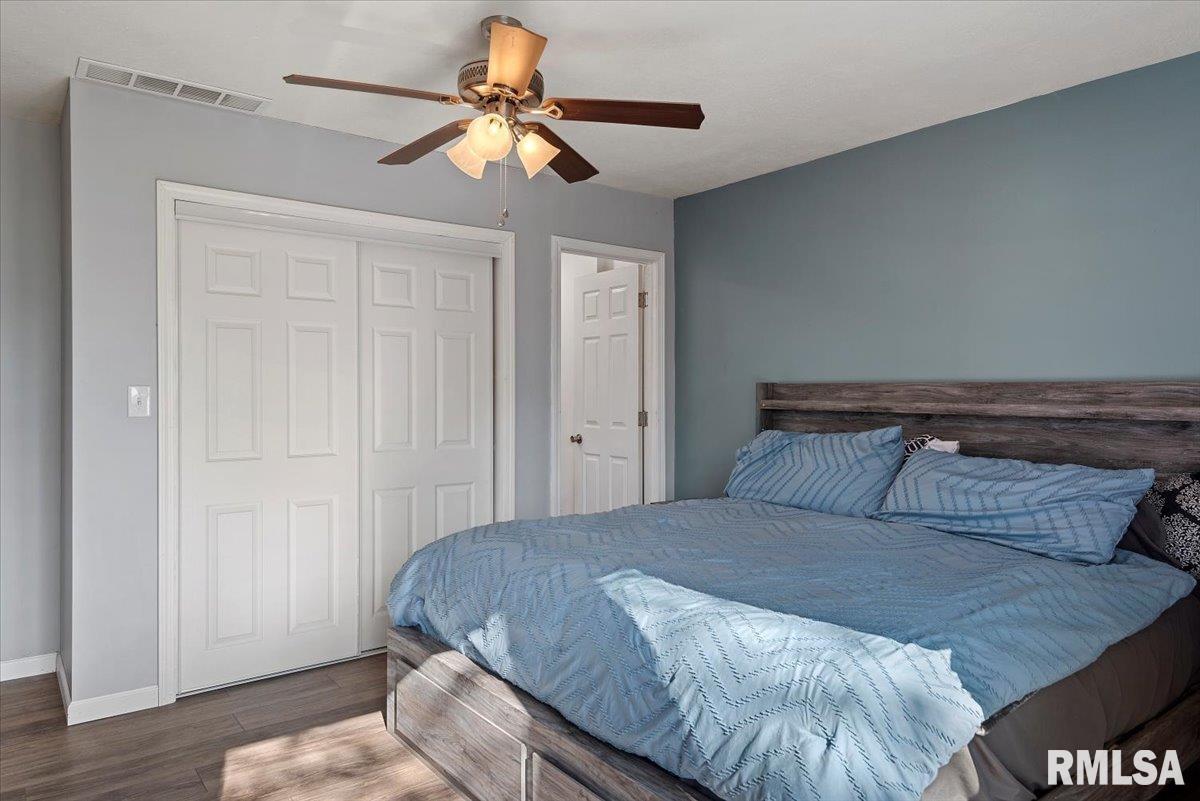 1626 Fairmont Drive, Springfield, Illinois image 17