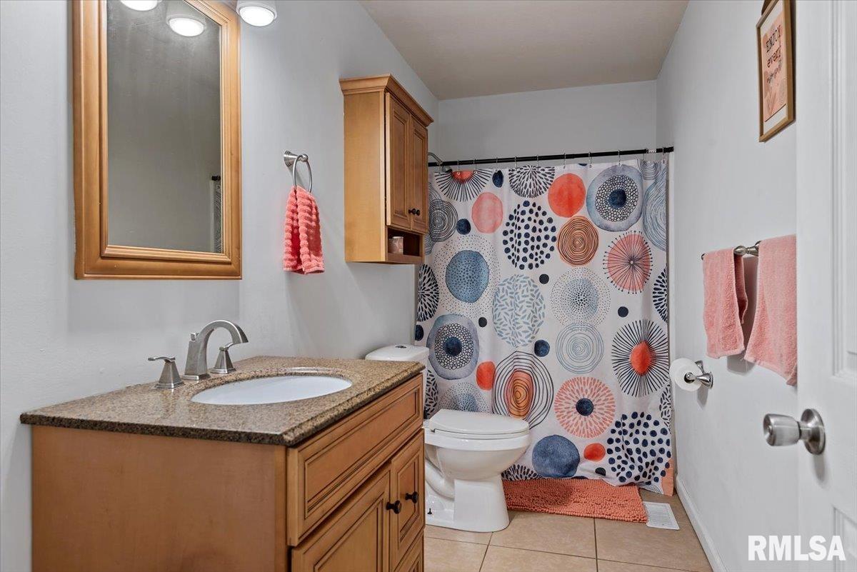 1626 Fairmont Drive, Springfield, Illinois image 19