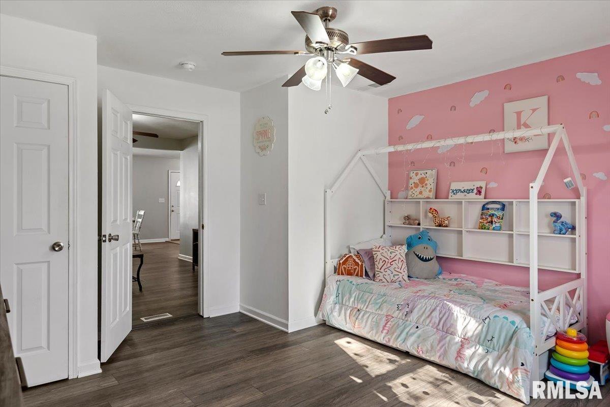 1626 Fairmont Drive, Springfield, Illinois image 13