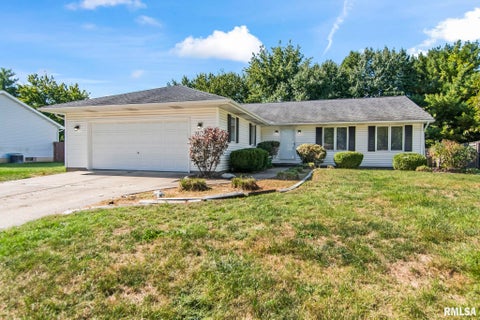Homes For Sale - 3333 Branchwood Drive<br/> Springfield, IL 62704