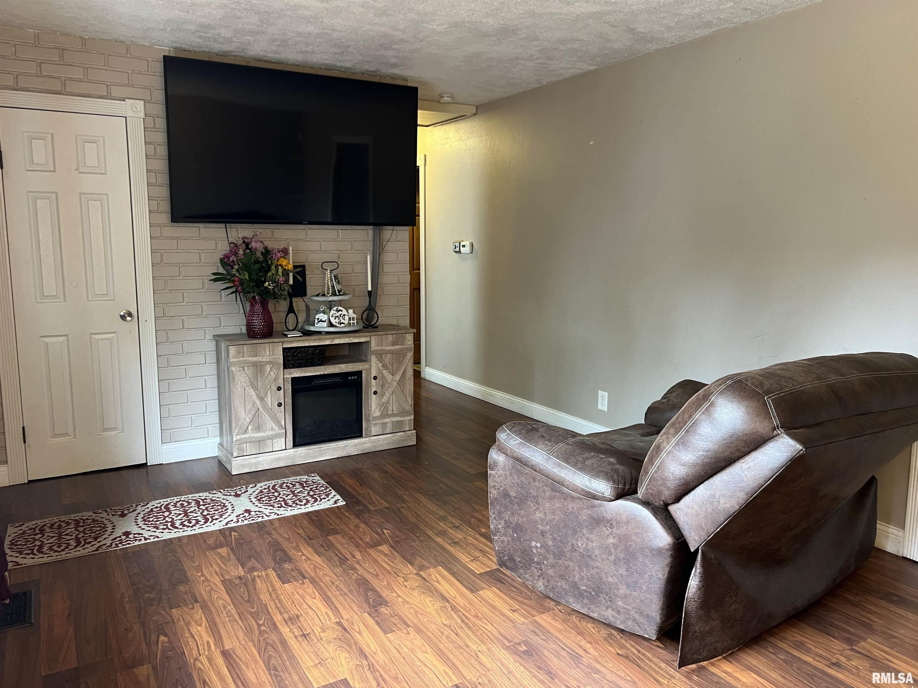 207 Mimosa Lane, Washington, Illinois image 18