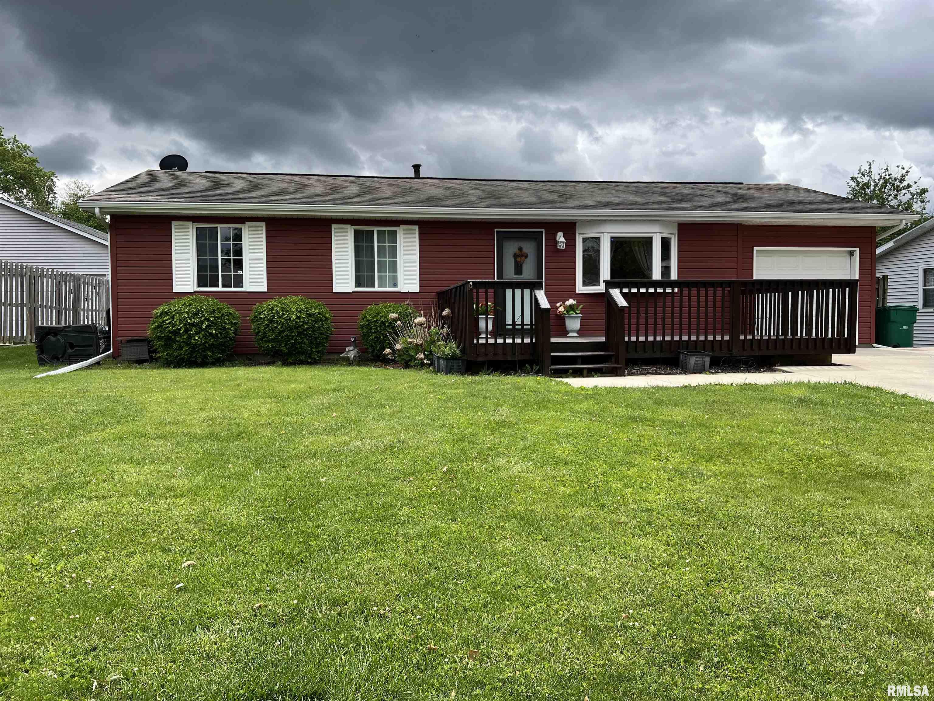 207 Mimosa Lane, Washington, Illinois image 3
