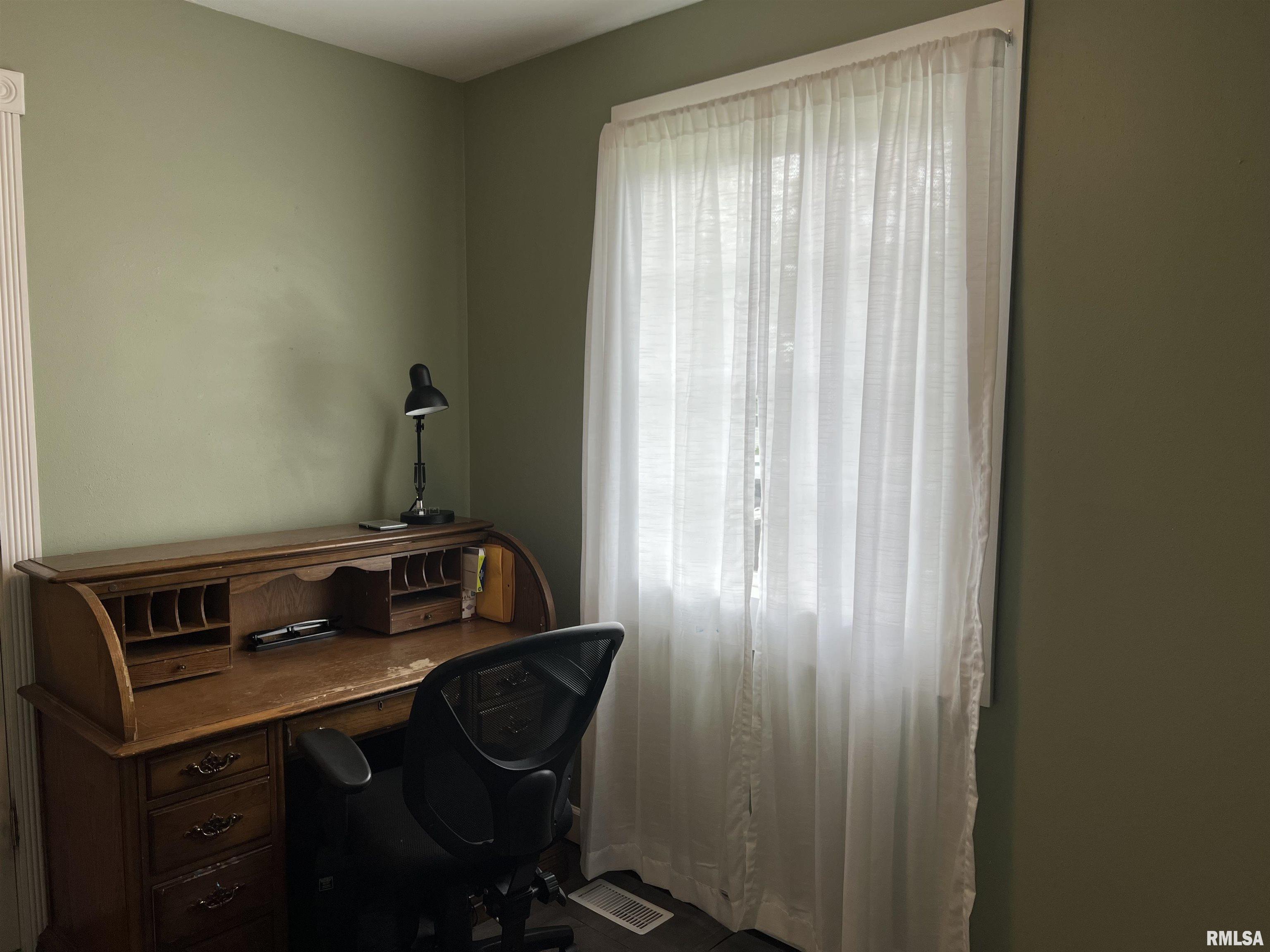207 Mimosa Lane, Washington, Illinois image 32