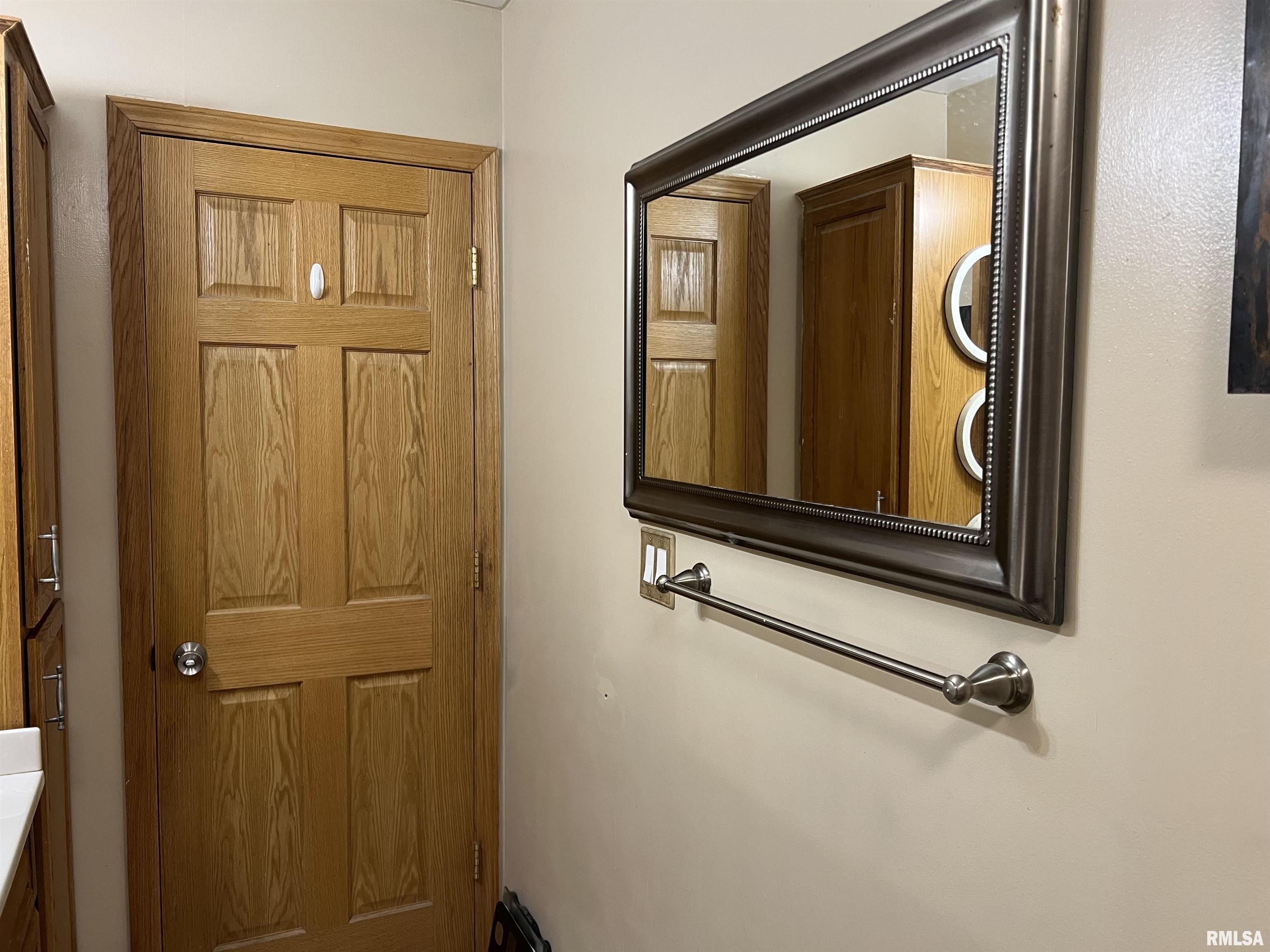 207 Mimosa Lane, Washington, Illinois image 27