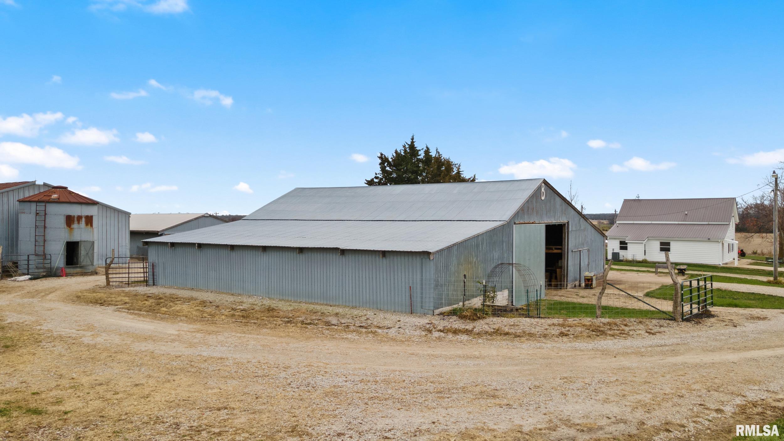 3383 160th Street, Muscatine, Iowa image 35