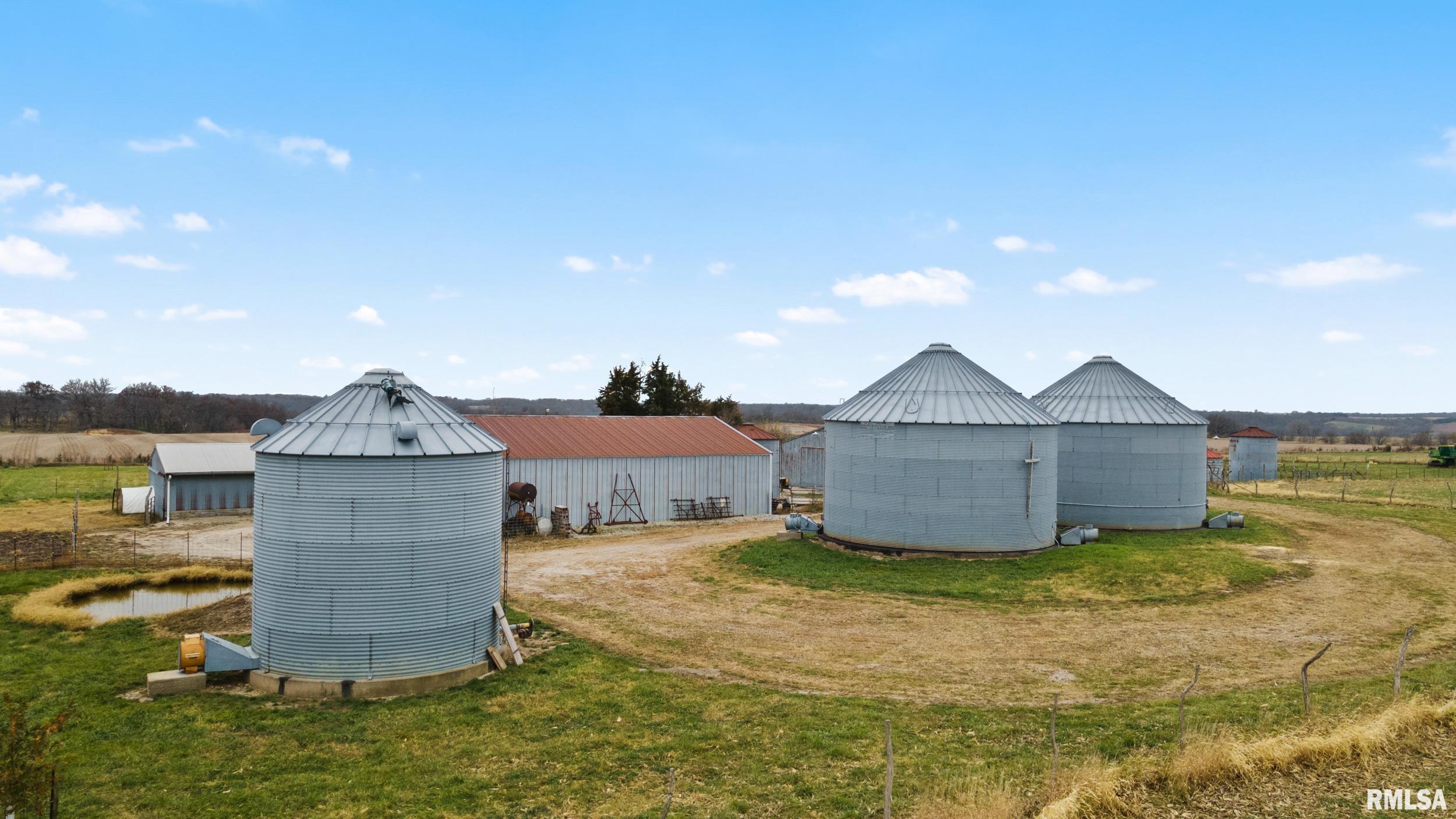 3383 160th Street, Muscatine, Iowa image 37