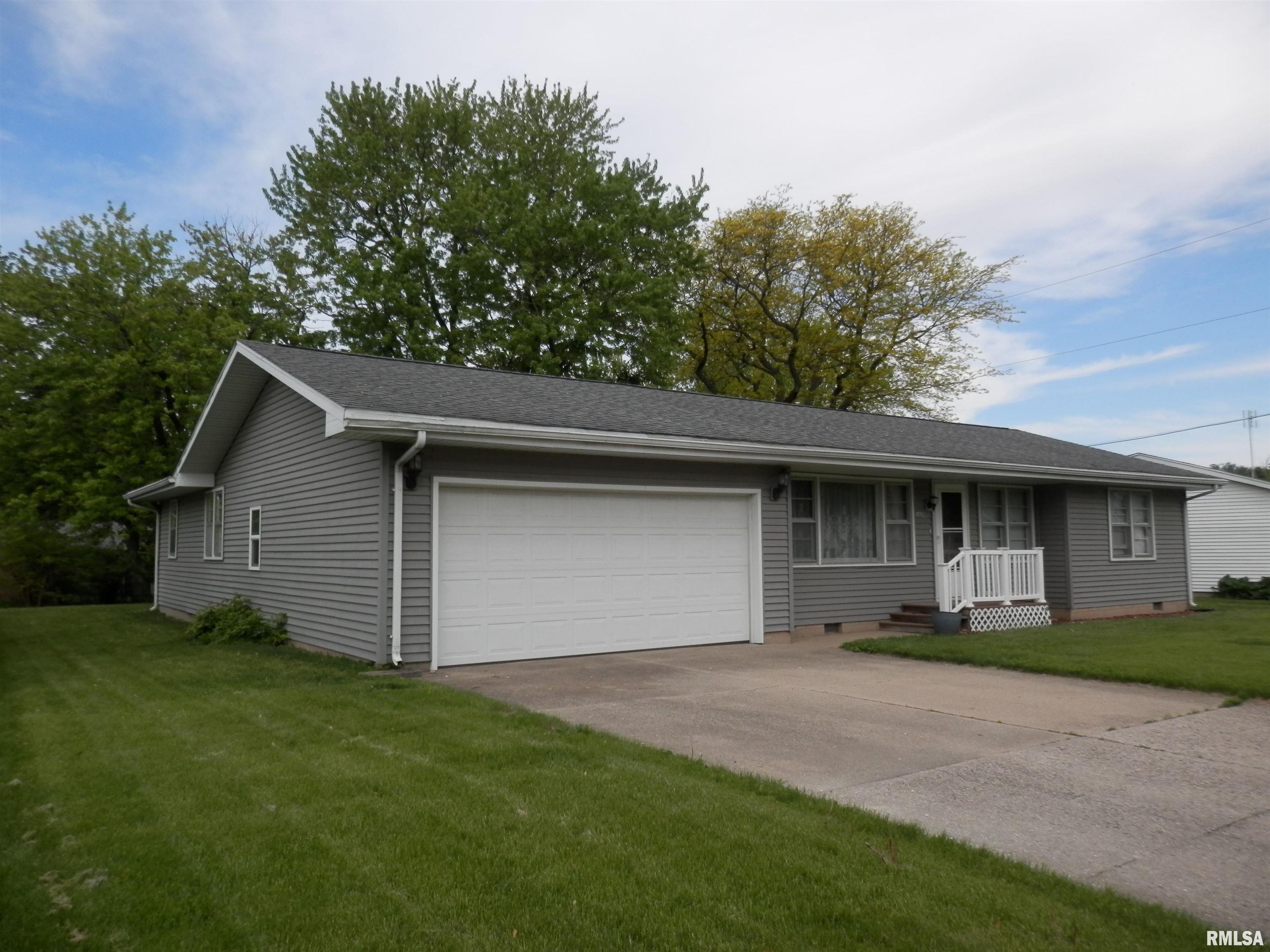 1658 Oriole Drive, Galesburg, Illinois image 3