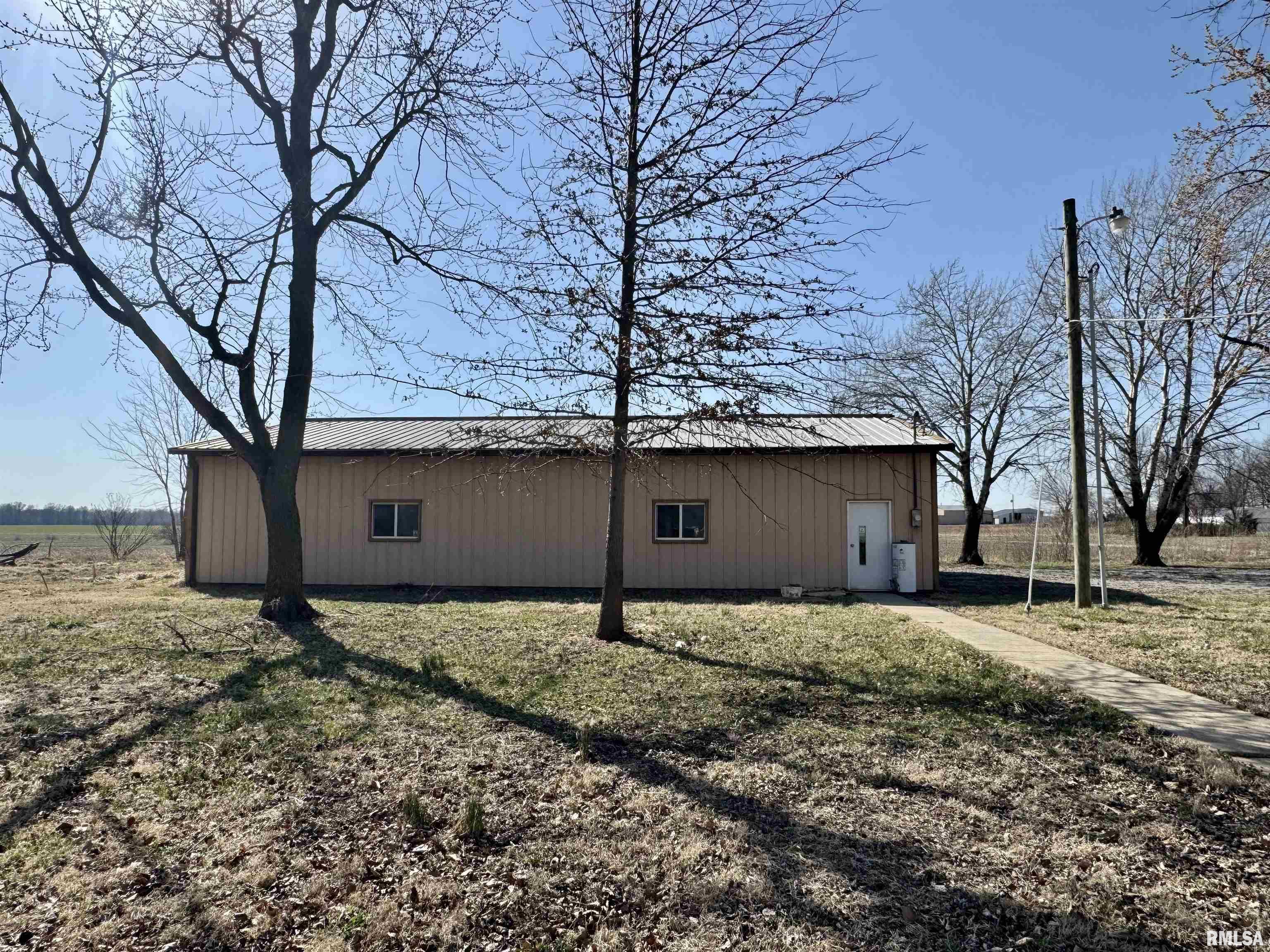 19191 E Bakerville Road, Opdyke, Illinois image 26
