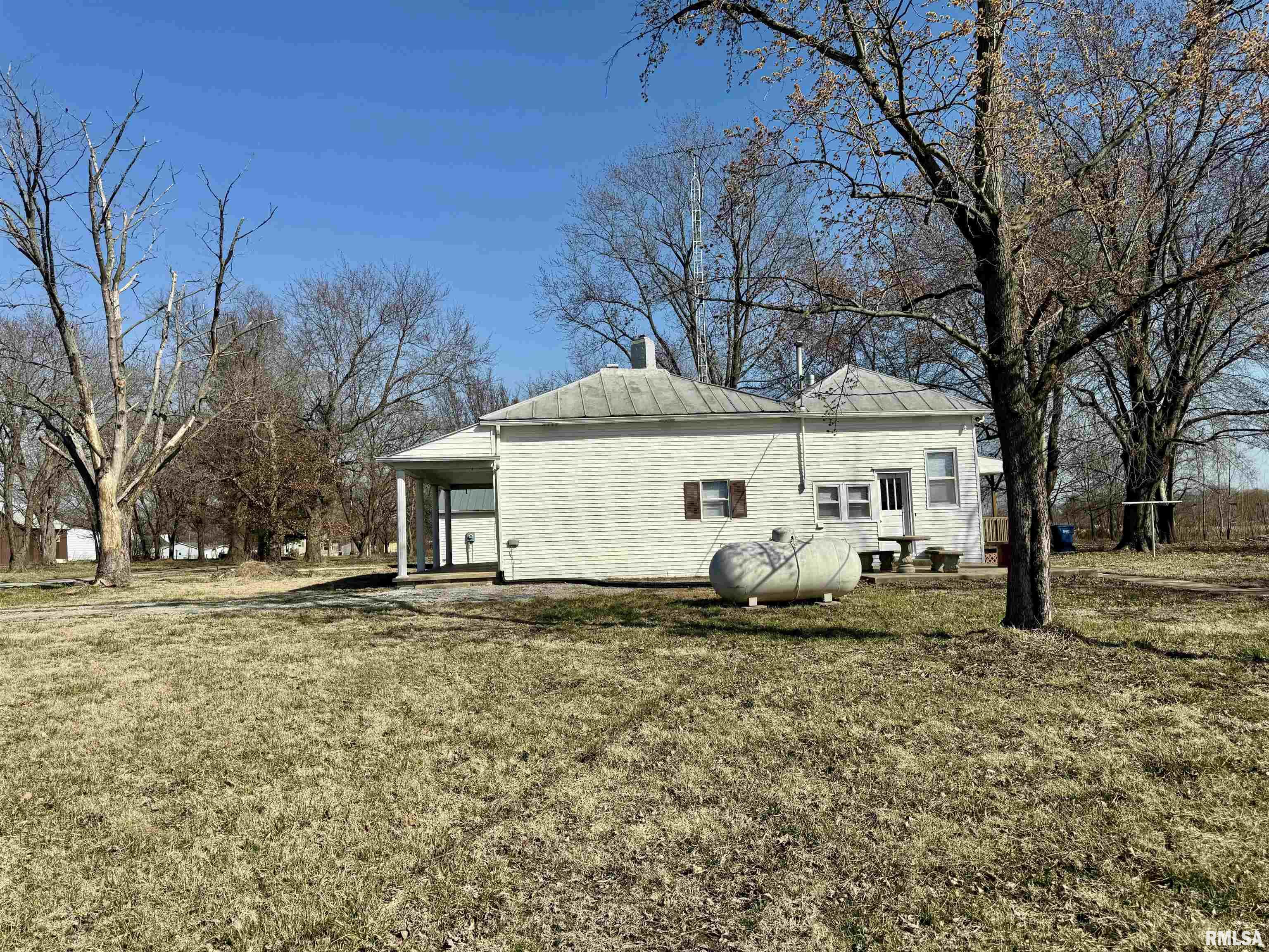 19191 E Bakerville Road, Opdyke, Illinois image 18