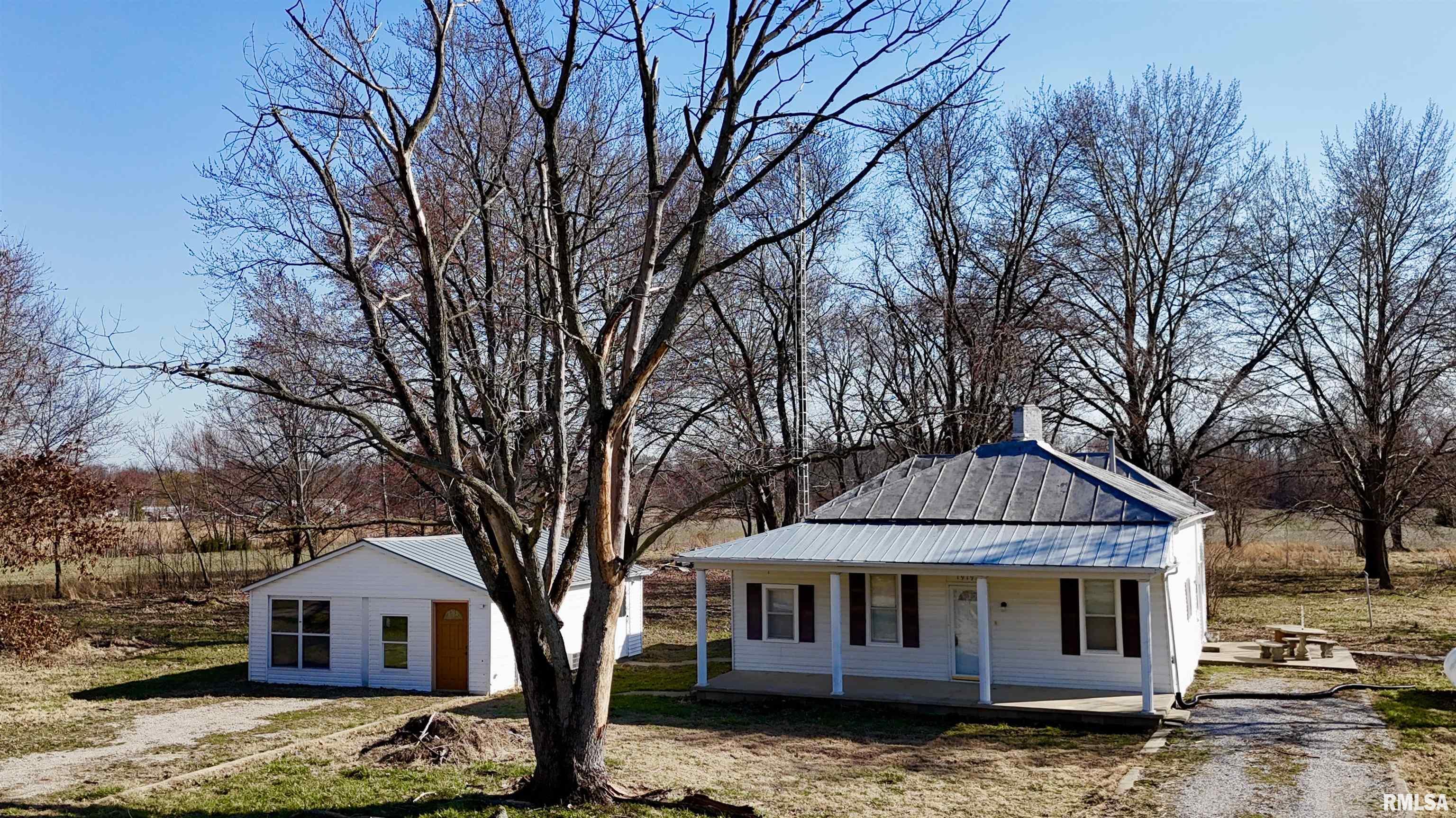 19191 E Bakerville Road, Opdyke, Illinois image 3