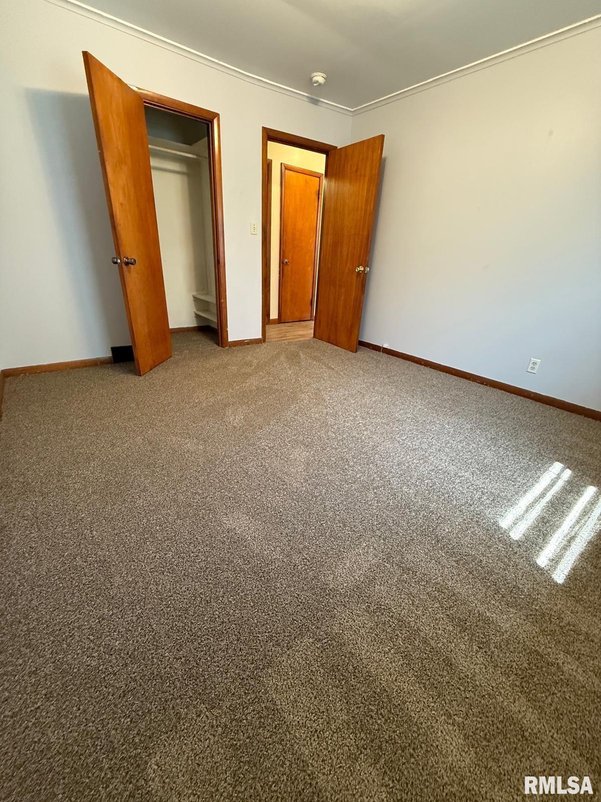 1030 Grandview Drive, Clinton, Iowa image 17