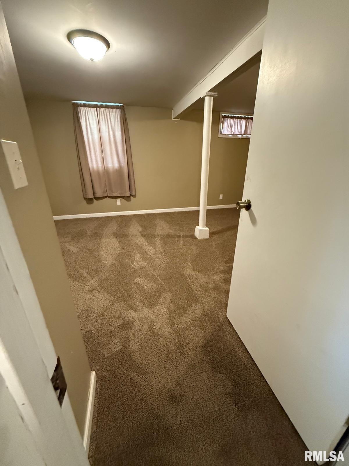 1030 Grandview Drive, Clinton, Iowa image 24