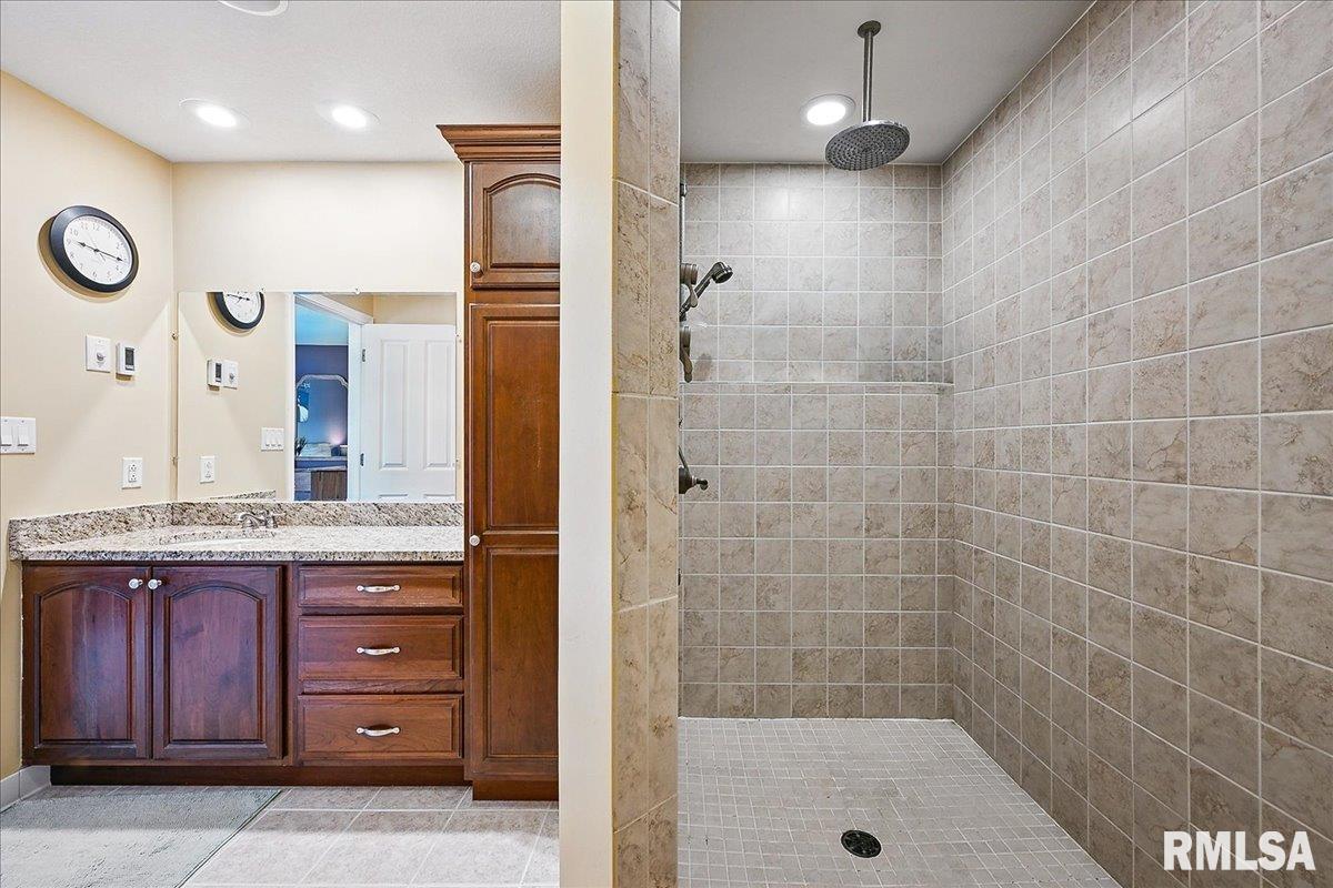 1719 Partridge Point, Normal, Illinois image 17