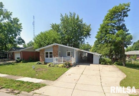 Homes For Sale - 205 Cranmer Drive<br/> Sangamon County, Springfield, IL 62704