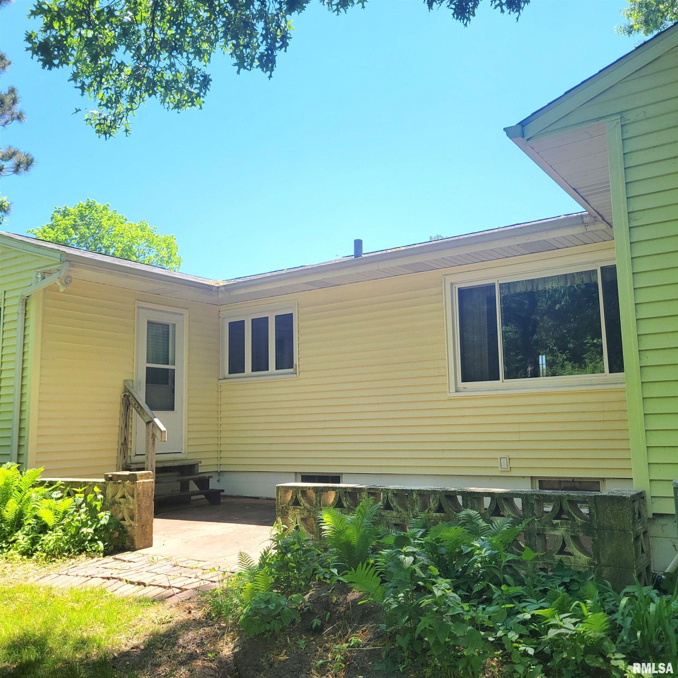 2727 32nd Avenue Court, Rock Island, Illinois image 27