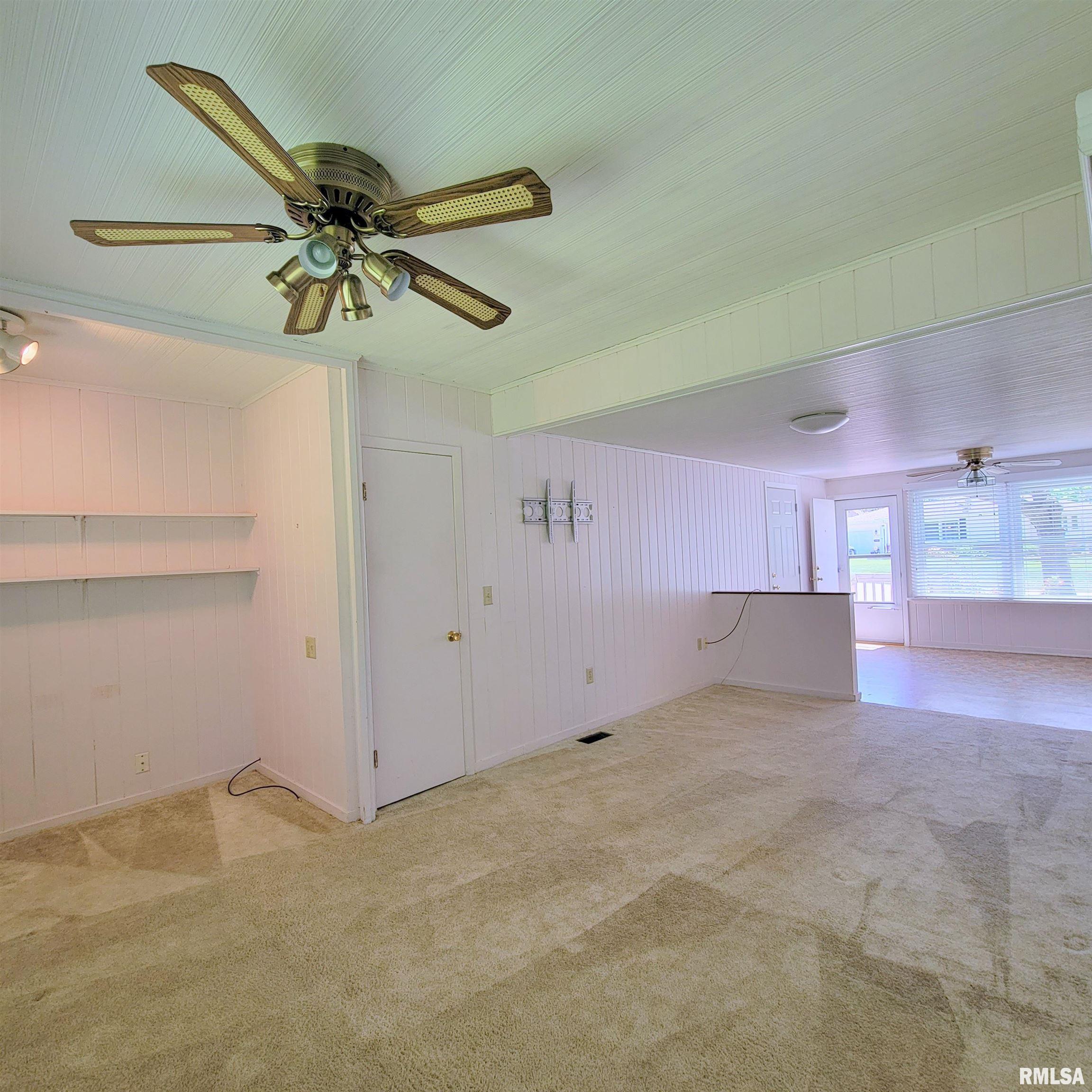 2727 32nd Avenue Court, Rock Island, Illinois image 17
